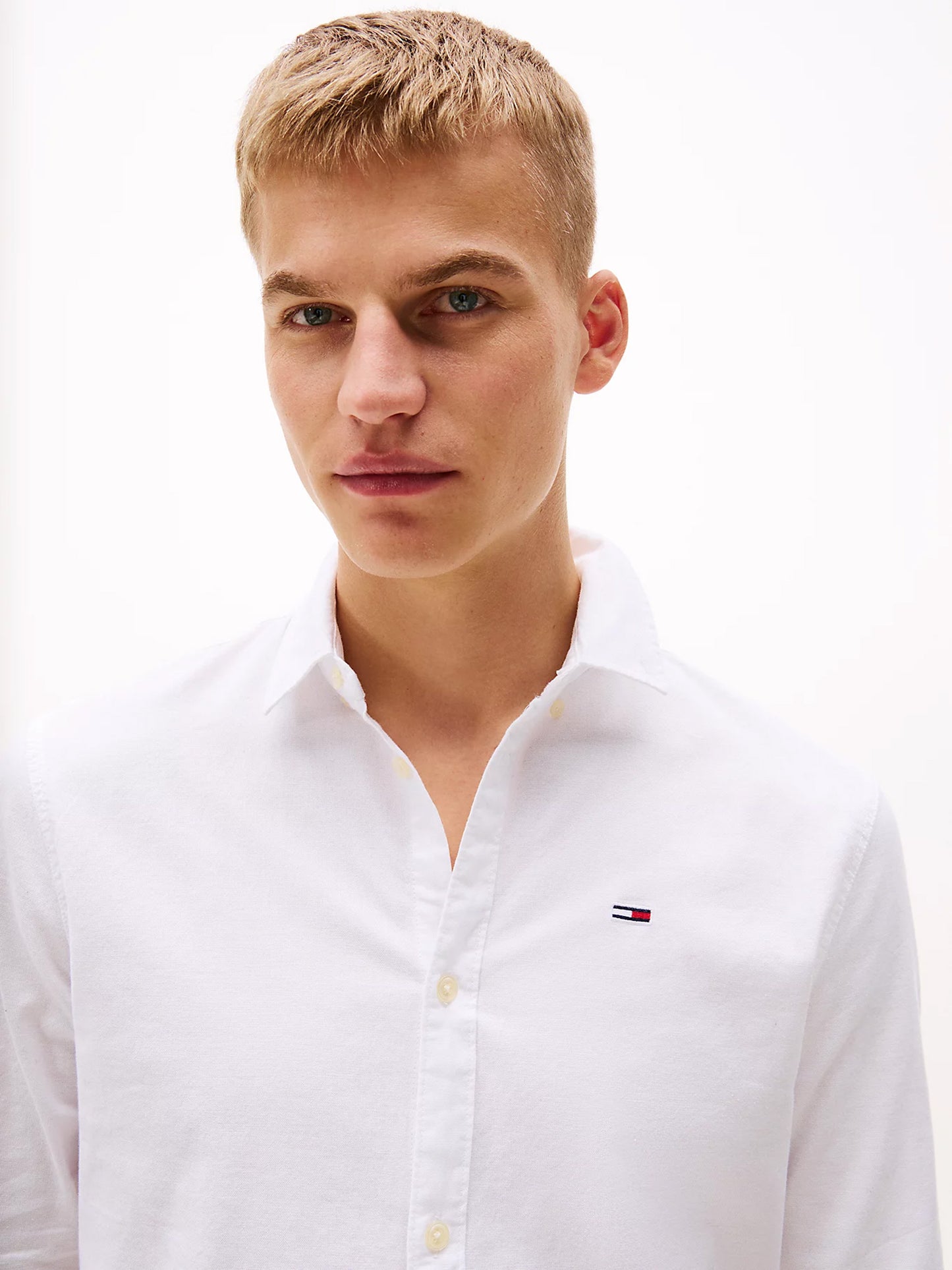 Ανδρικό πουκάμισο TJM SLIM STRETCH OXFORD SHIRT DM0DM09594YBR | DM0DM09594YBR