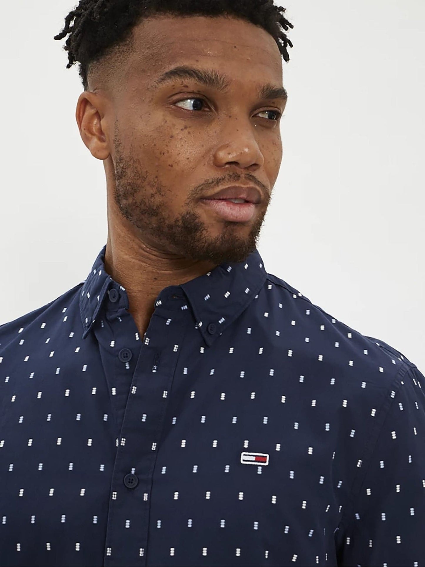 Ανδρικό πουκάμισο TJM ESSENTIAL BODDY SHIRT DM0DM15401C87 | DM0DM15401C87
