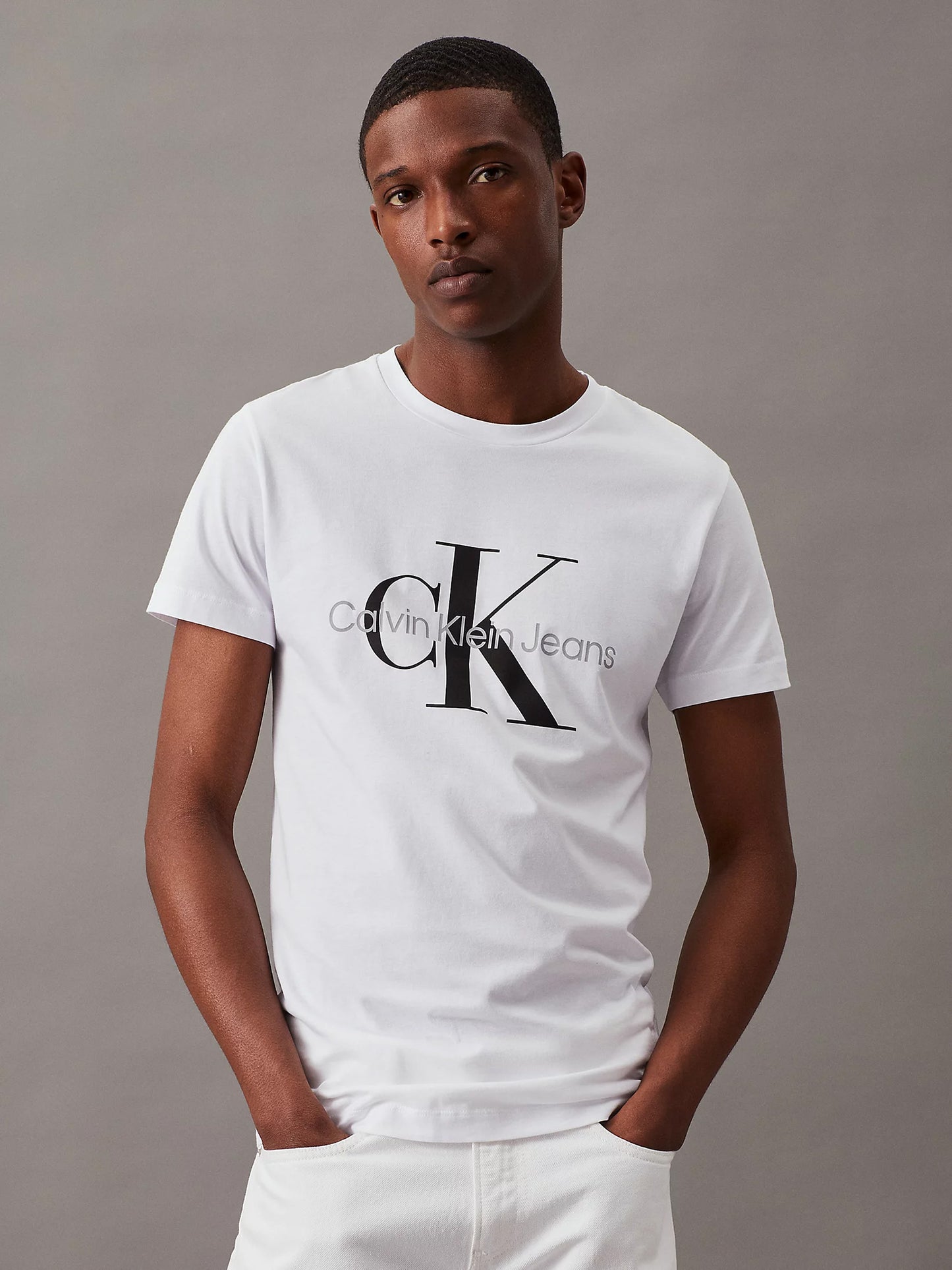 Ανδρικό t-shirt CORE MONOGRAM SLIM TEE J30J320935YAF | J30J320935YAF
