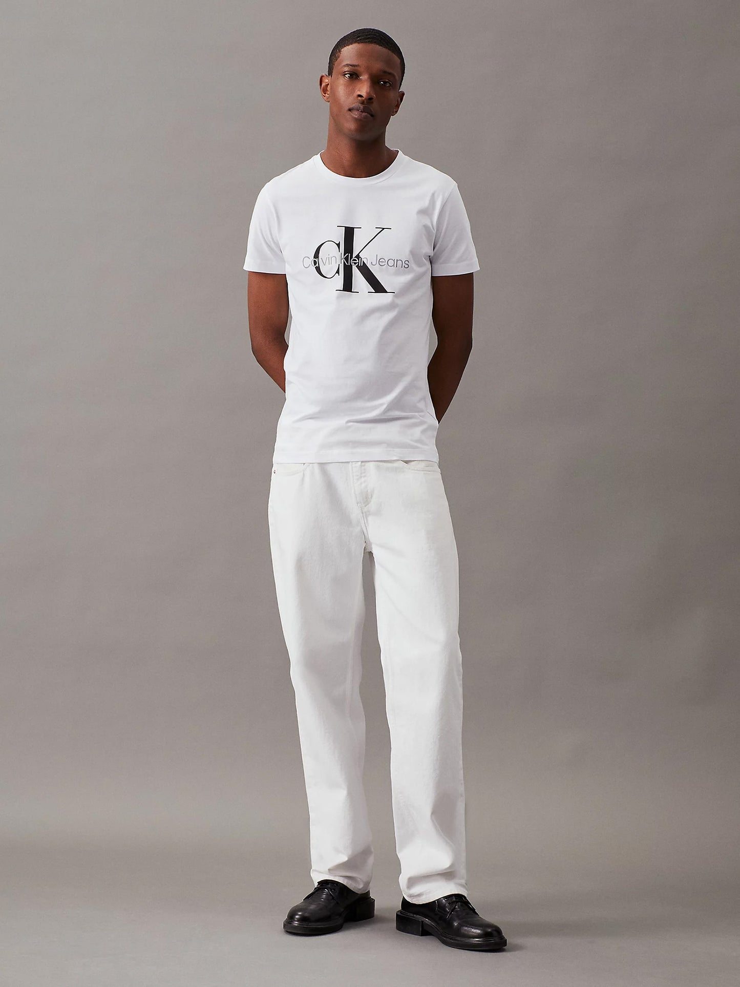 Ανδρικό t-shirt CORE MONOGRAM SLIM TEE J30J320935YAF | J30J320935YAF