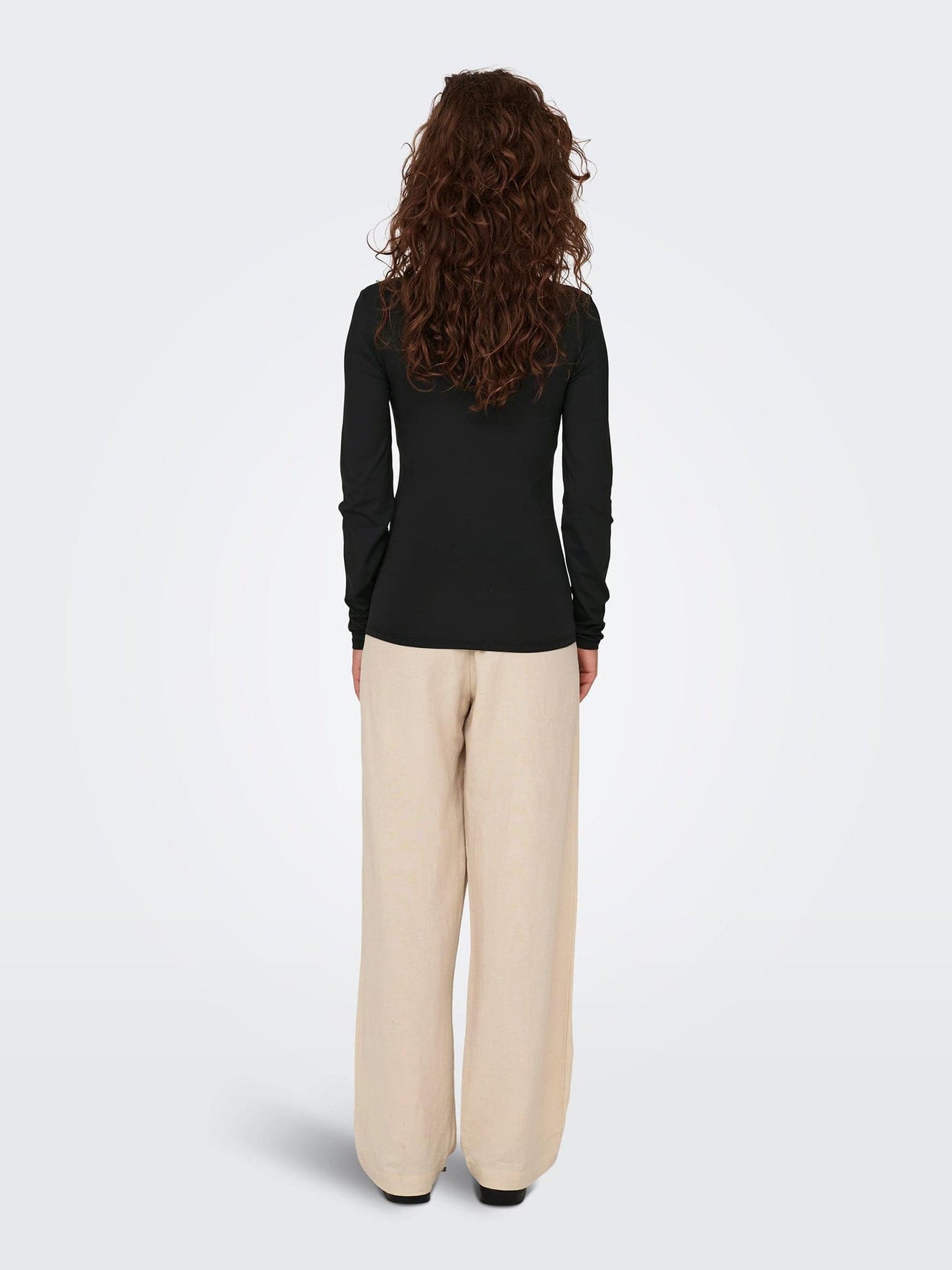Γυναικεία μπλούζα ONLEA L/S 2-WAY DEEP NECK TOP JRS 15302647 | 15302647