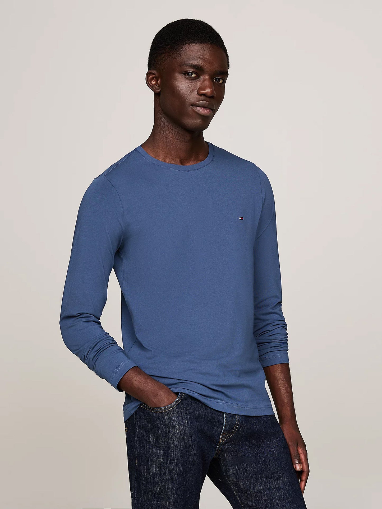 Ανδρική μπλούζα STRETCH SLIM FIT LONG SLEEVE TEE MW0MW10804DBZ | MW0MW10804DBZ