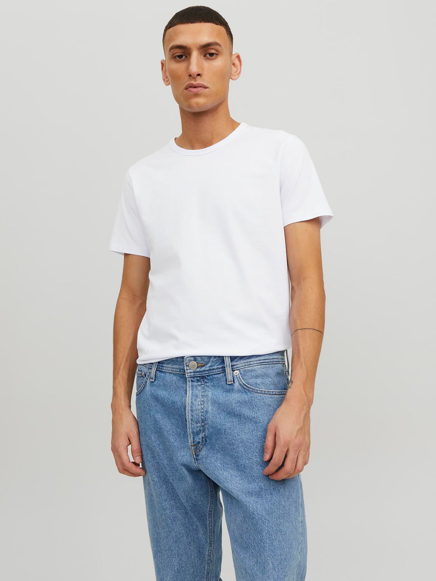 Ανδρικό t-shirt JJEBASIC O-NECK TEE S/S NOOS 12058529 | 12058529