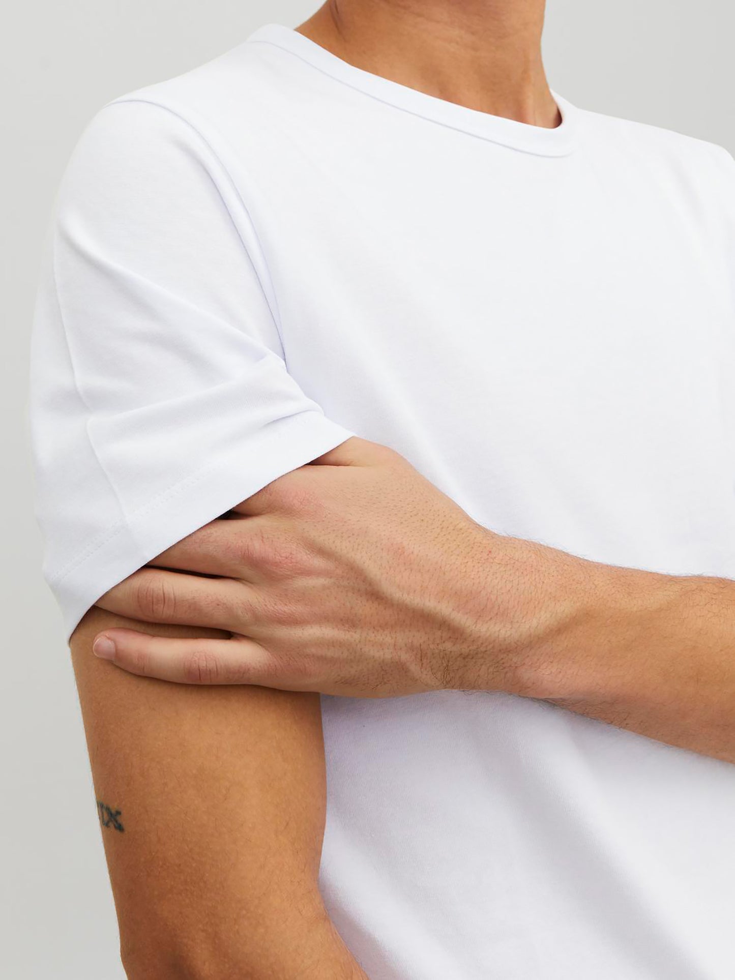 Ανδρικό t-shirt JJEBASIC O-NECK TEE S/S NOOS 12058529 | 12058529