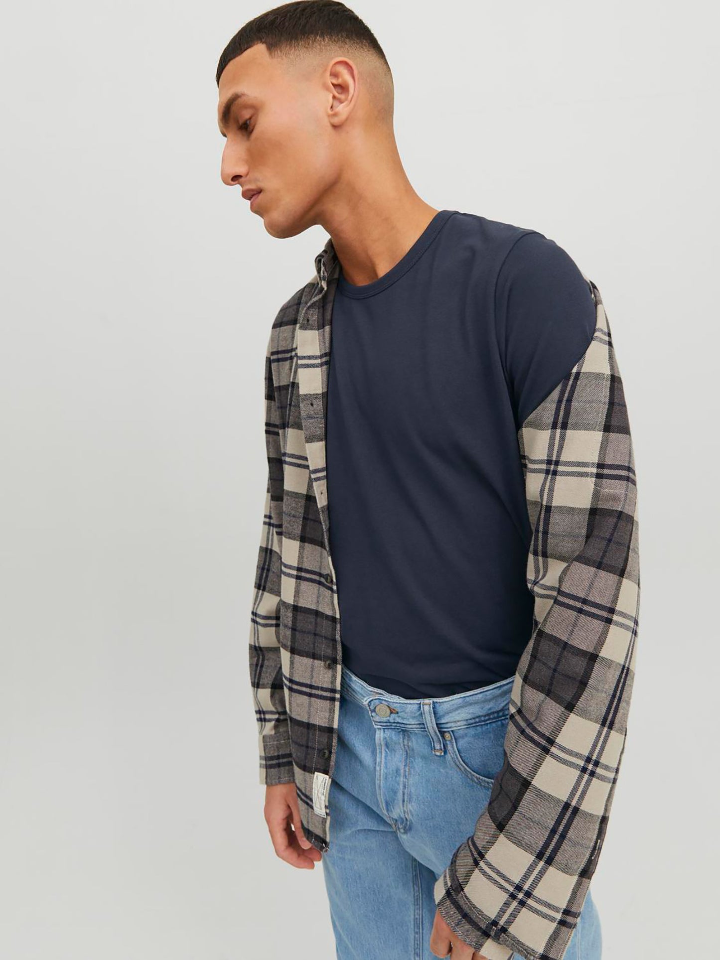 Ανδρικό t-shirt JJEBASIC O-NECK TEE S/S NOOS 12058529 | 12058529