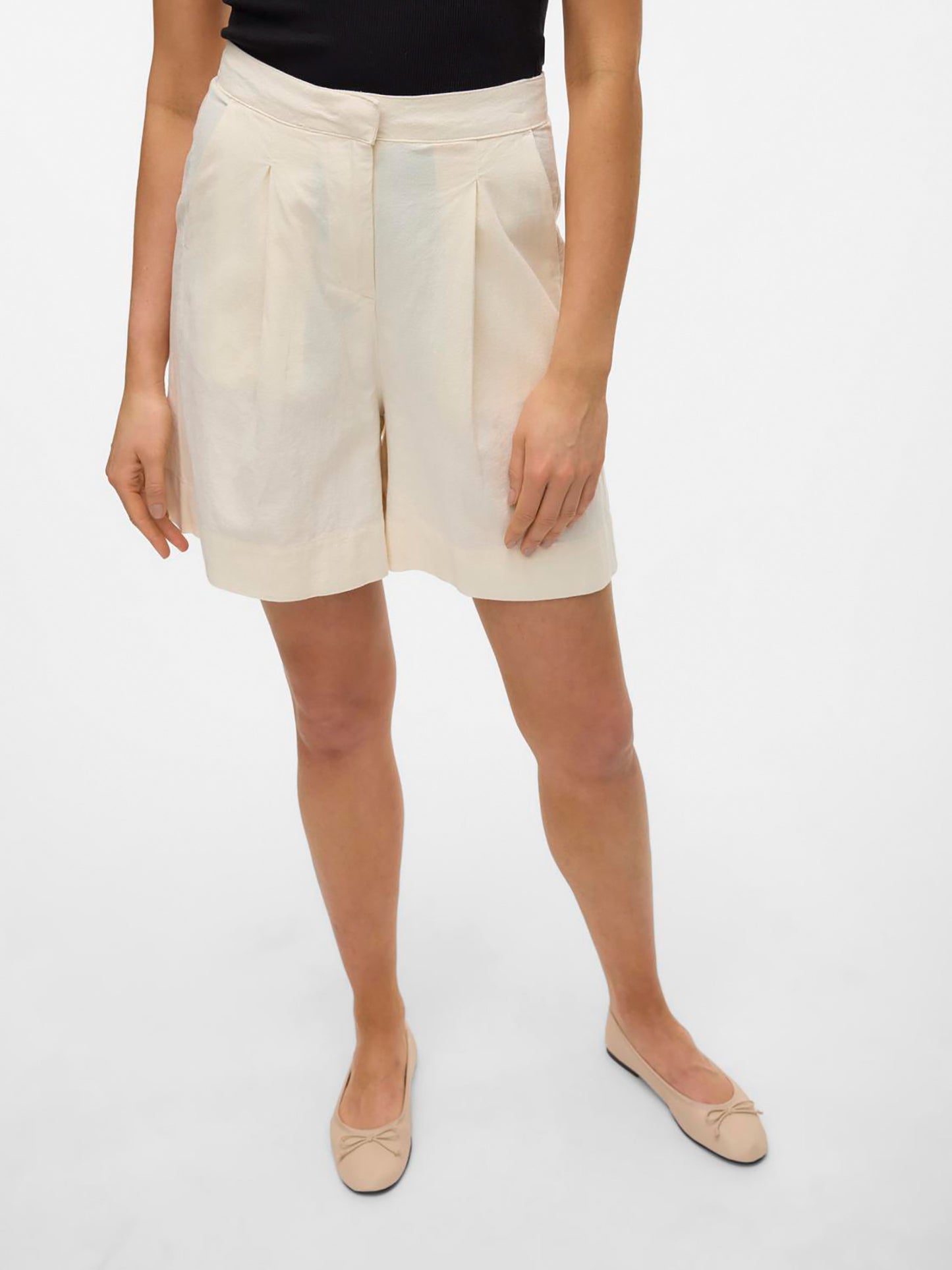 Γυναικείο σορτς VMHART HW SHORTS WVN GA SPE 10303637 | 10303637