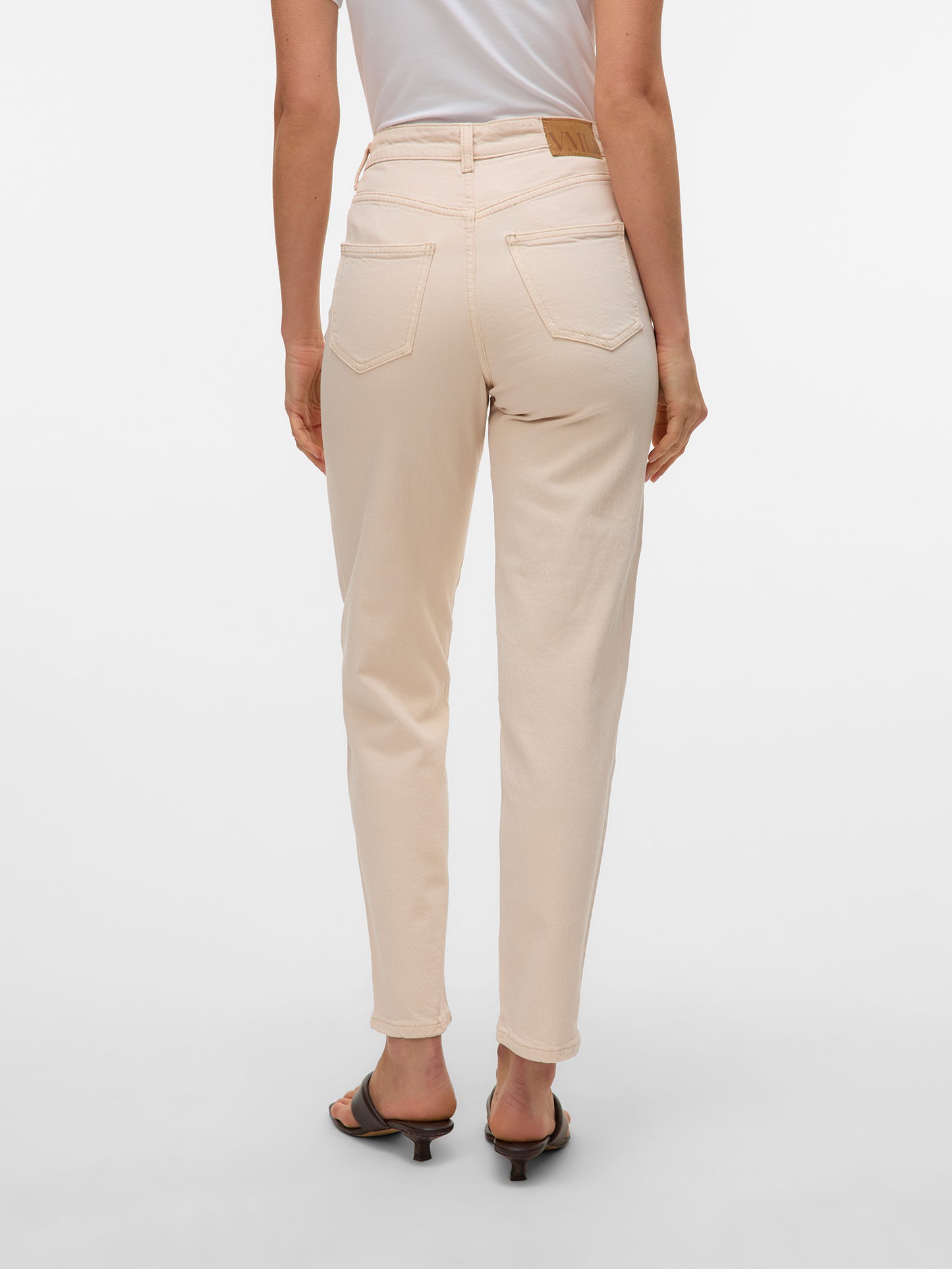 Γυναικείο παντελόνι τζιν VMTESSA HR MOM JEANS 10322643 | 10322643