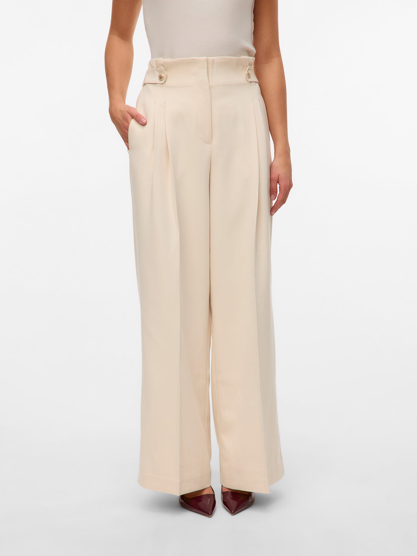 Γυναικείο παντελόνι VMELMA HW FLARED GOLD BUTTON PANT 10322631 | 10322631