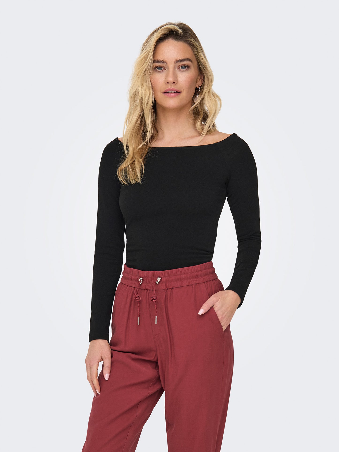 Γυναικεία μπλούζα έξωμη ONLGLAMOUR L/S BOAT NECK TOP BOX CC JRS 15339763 | 15339763