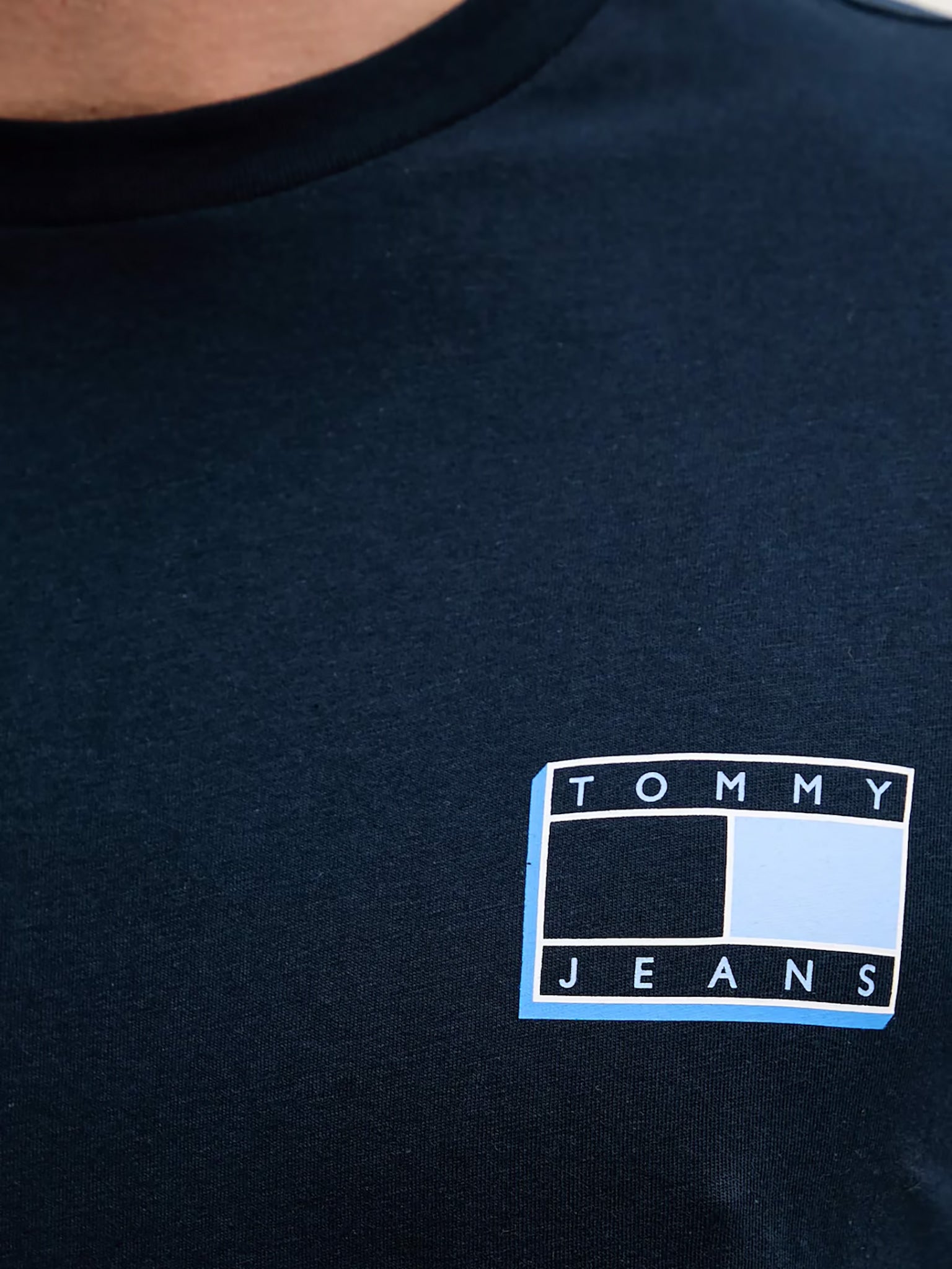 Ανδρικό t-shirt TJM SLIM POP COLOR FLAG TEE EXT DM0DM21577C1G | DM0DM21577C1G