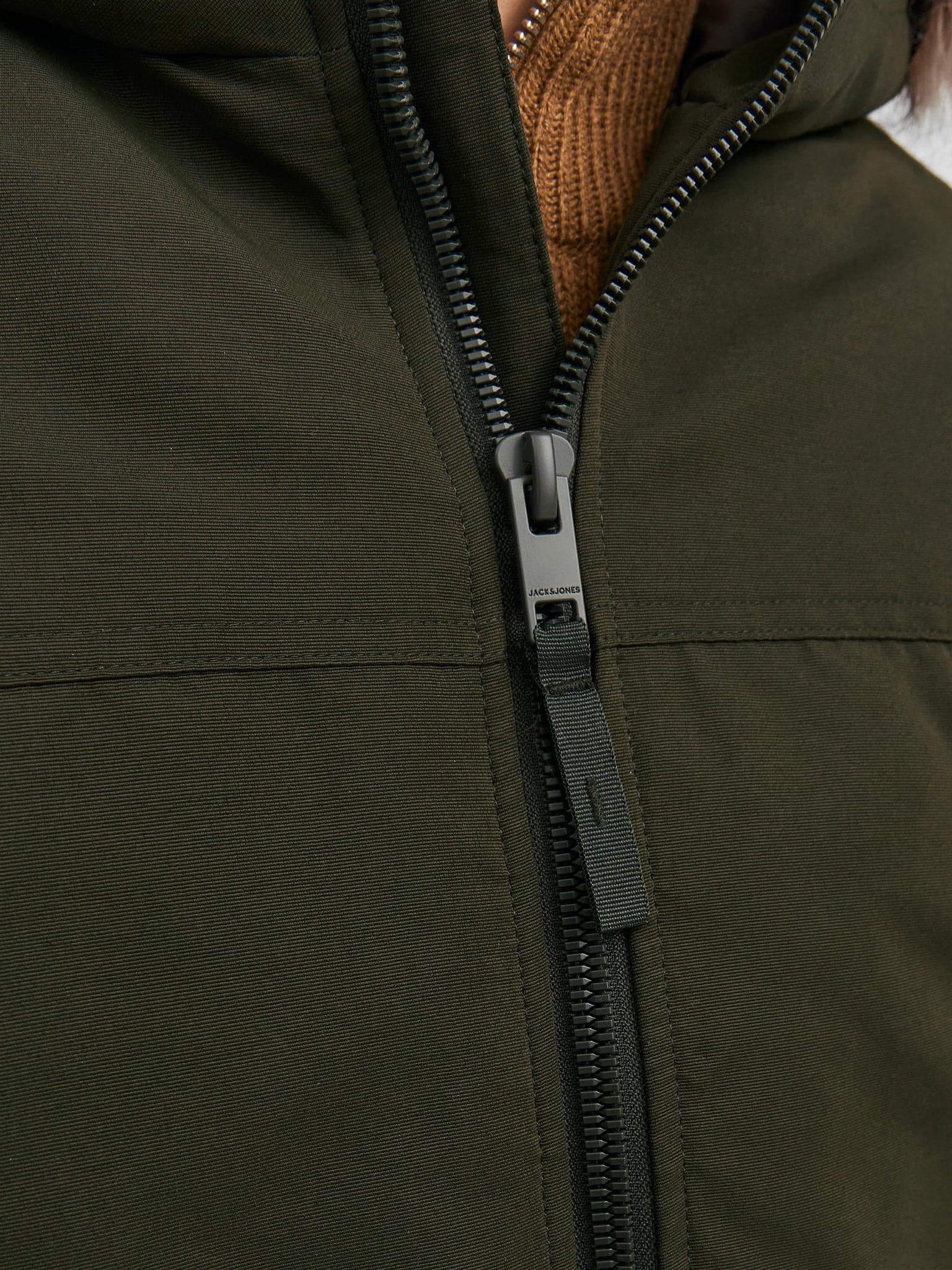 Ανδρικό μπουφάν παρκά JJEWING PARKA 12235858 | 12235858