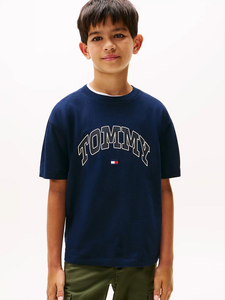 Παιδική μπλούζα μακό VARSITY RAISED PRINT TEE SS KB0KB09939C1G | KB0KB09939C1G