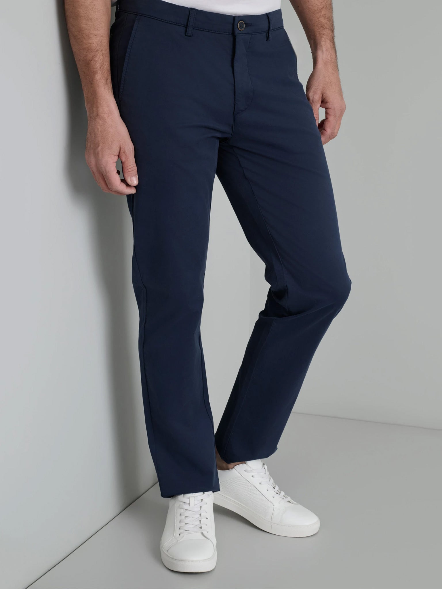 Ανδρικό παντελόνι chinos ultramarine blue 24AG.1003MFA/93.2 | 24AG.1003MFA/93.2