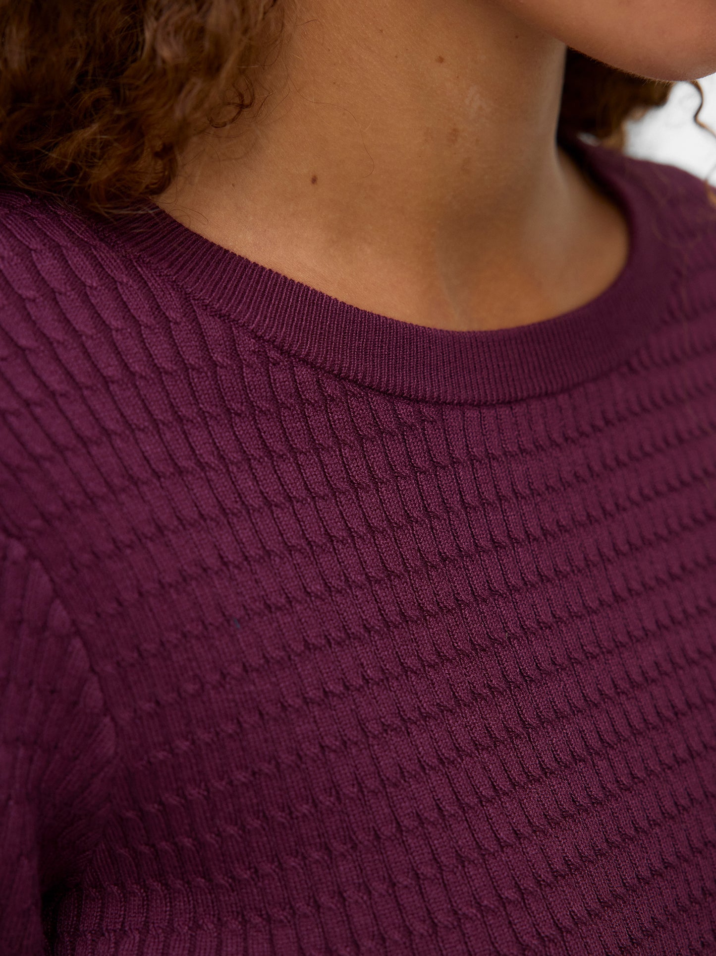 10254861-454_3.jpg