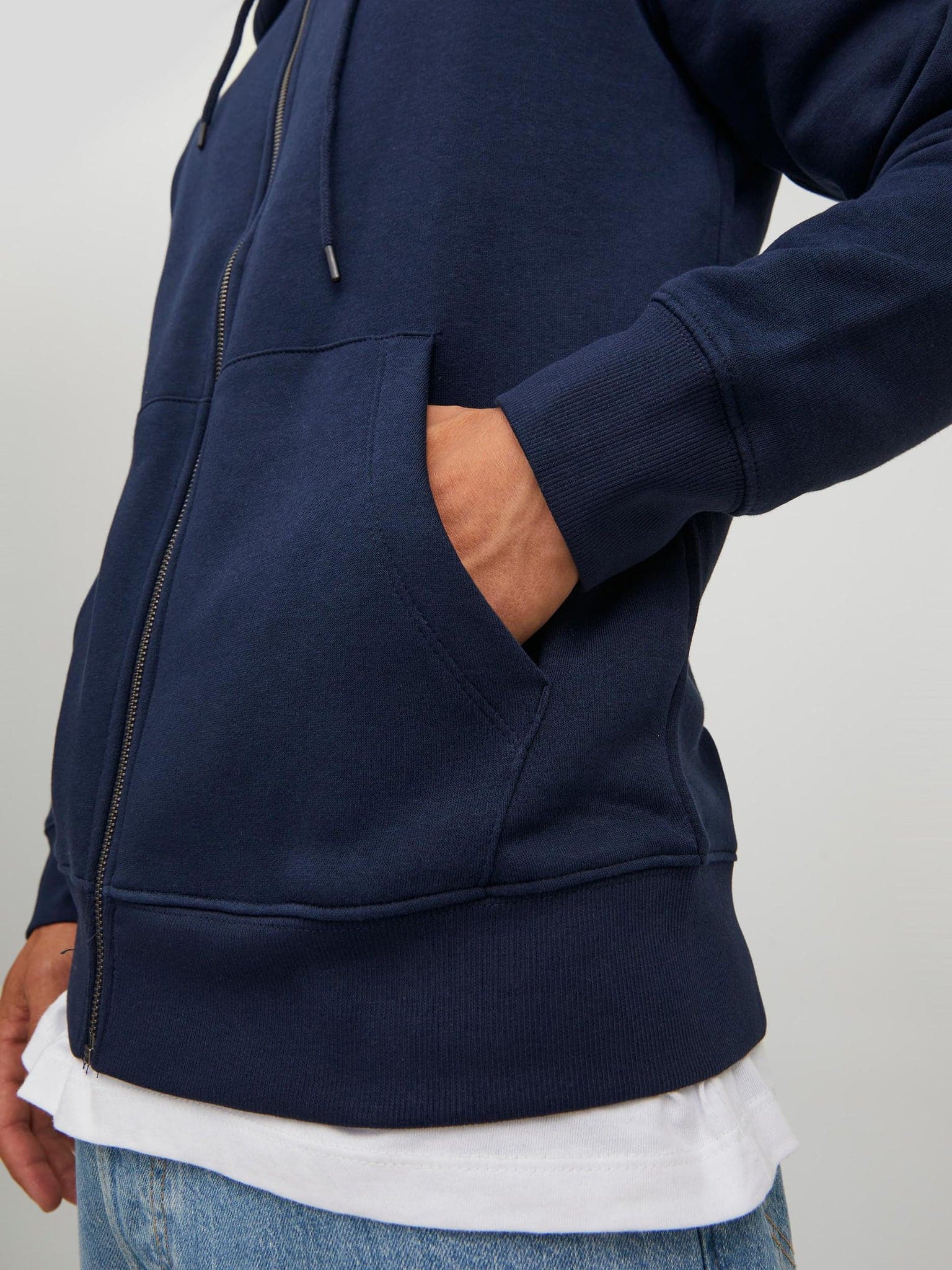 Ανδρική ζακέτα φούτερ JJESTAR BASIC SWEAT ZIP HOOD NOOS 12210830 | 12210830