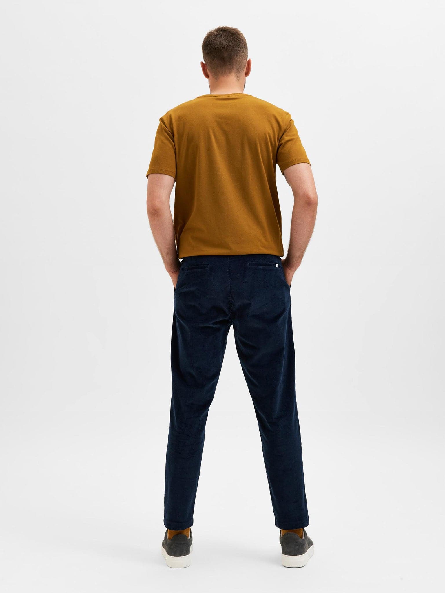 Ανδρικό παντελόνι κοτλέ SLHSLIMTAPE-REPTON 172 CORD PANTS 16080547 | 16080547