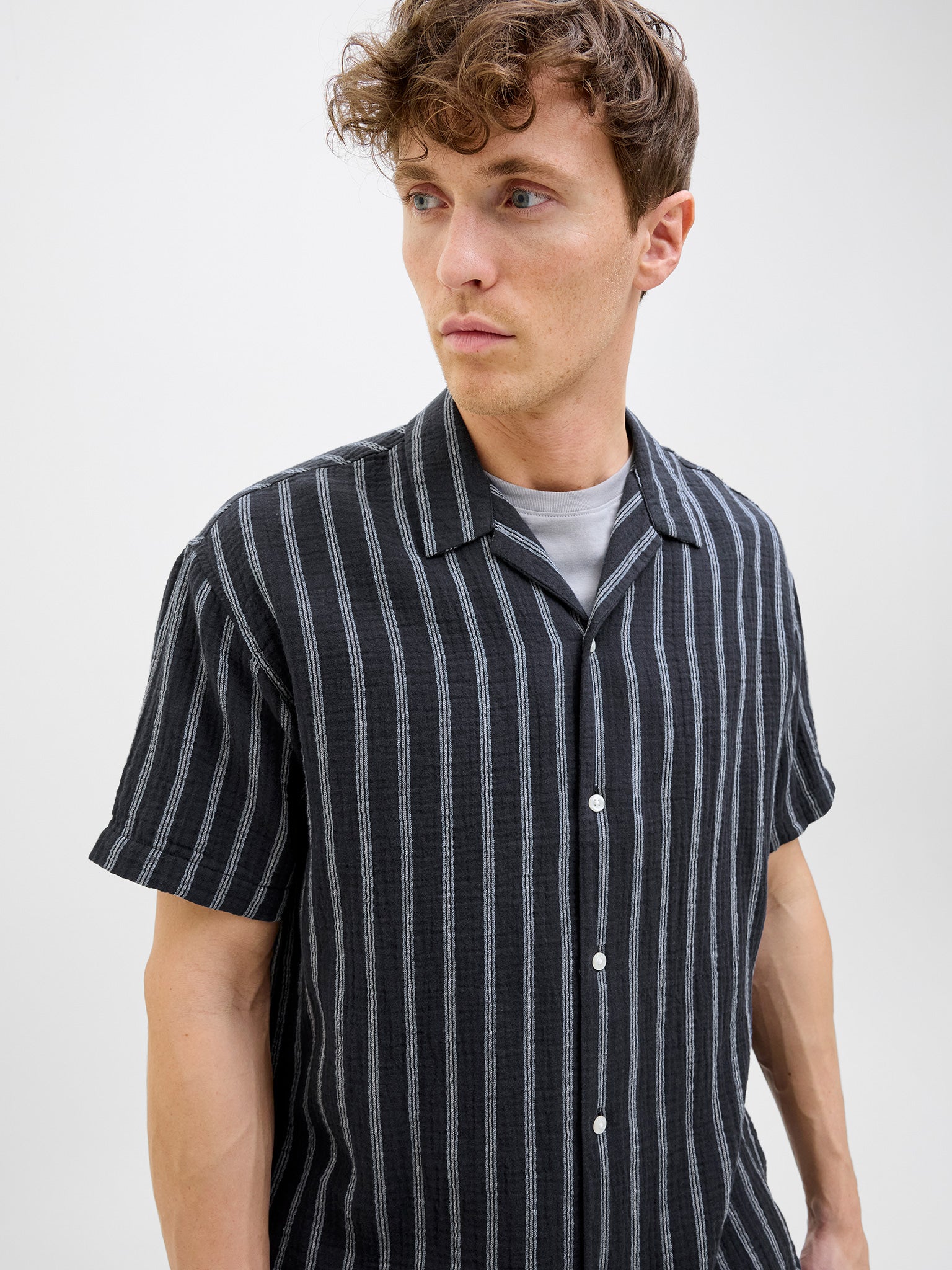 Ανδρικό πουκάμισο ριγέ JOREASTER PATRAS RESORT SHIRT SS 12274798 | 12274798