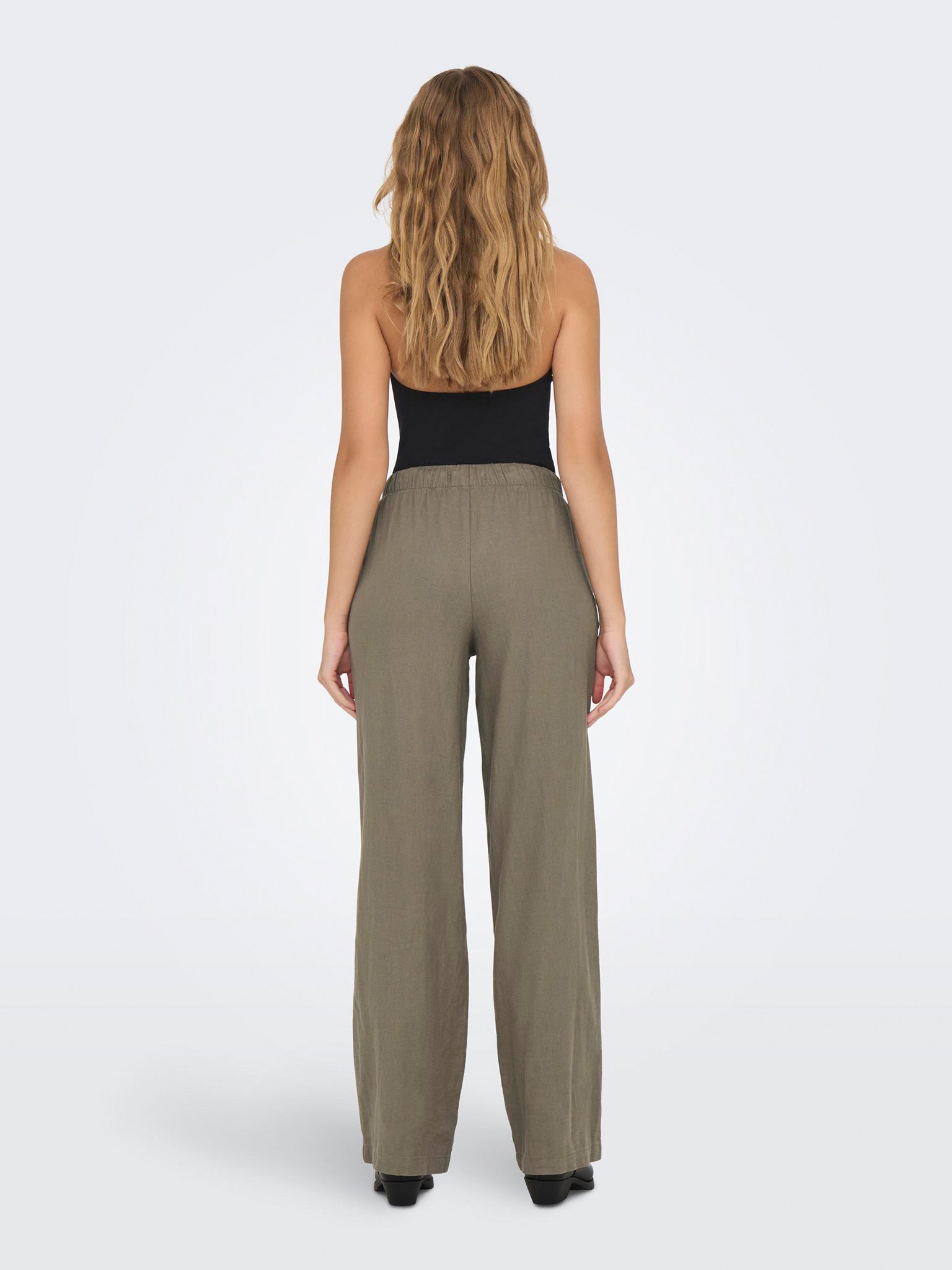 Γυναικεία παντελόνα ONLCARO MW LINEN BL PULL-UP PANT CC PNT 15291807 | 15291807