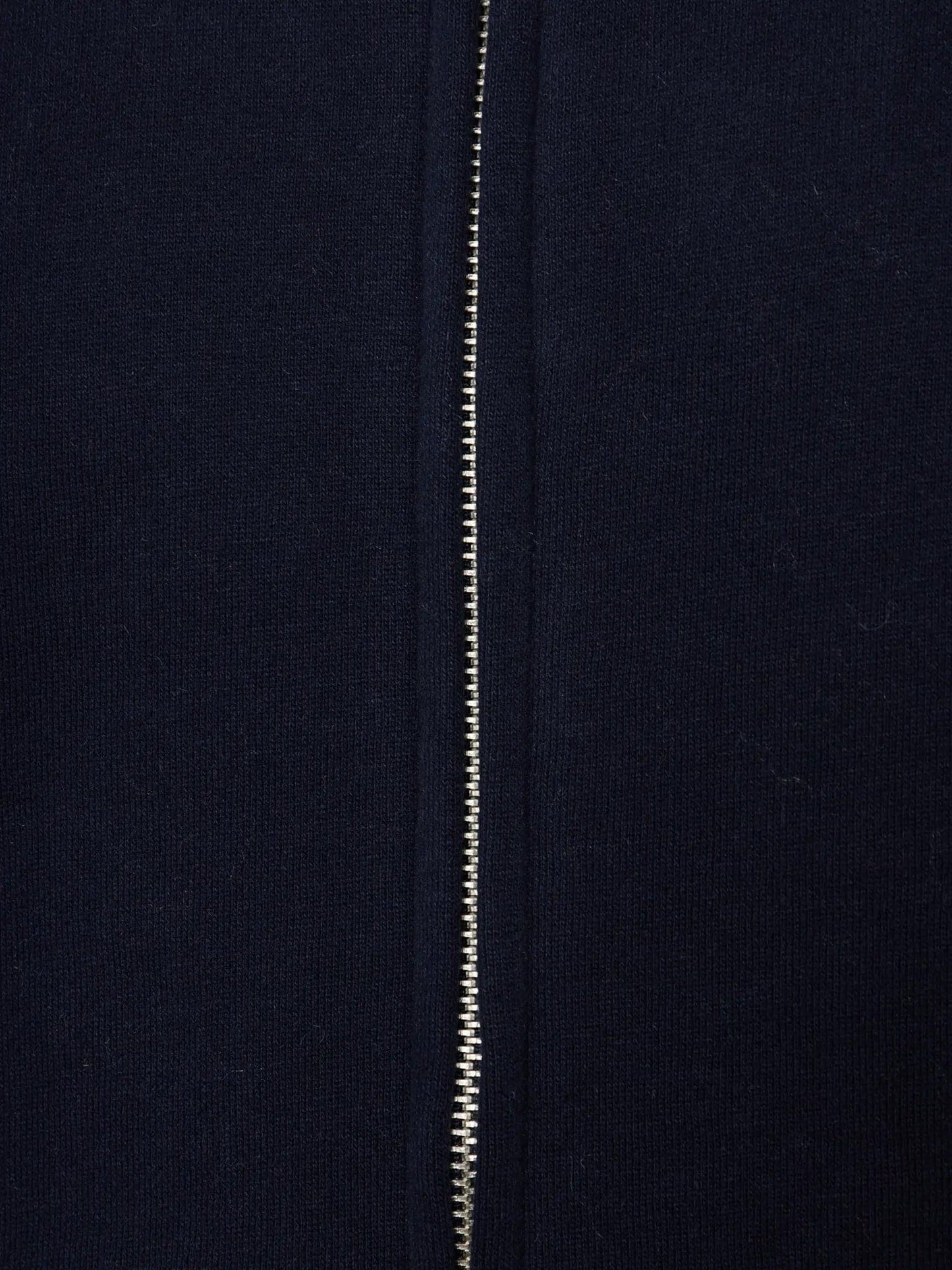 00113272-413_3.jpg