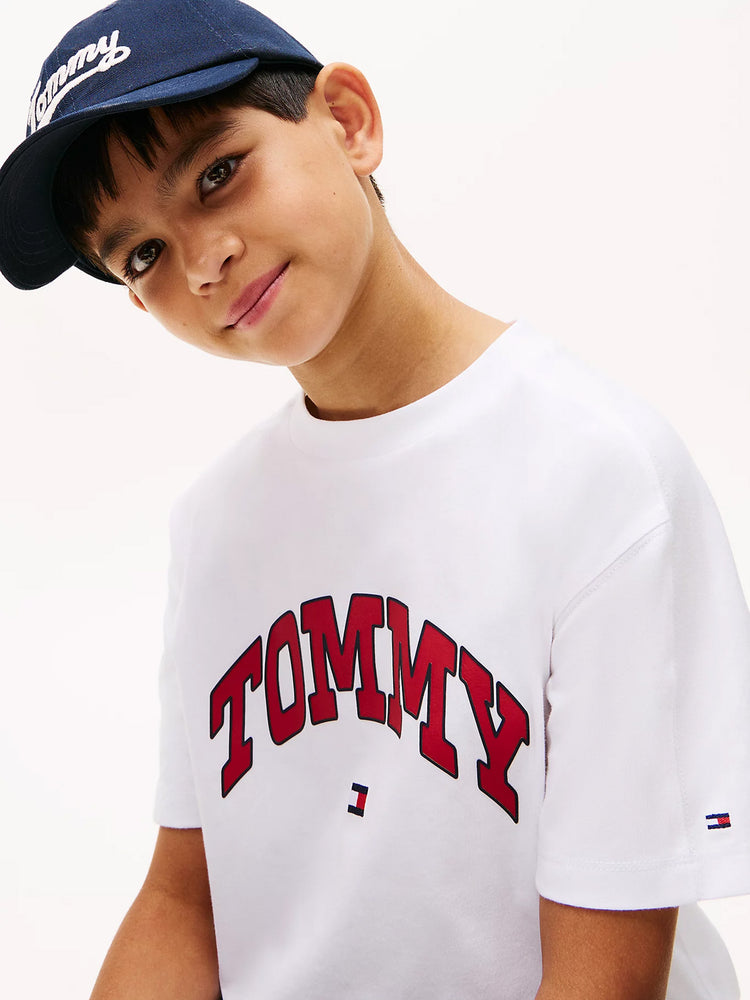 Παιδική μπλούζα μακό VARSITY RAISED PRINT TEE SS KB0KB09939YBR | KB0KB09939YBR