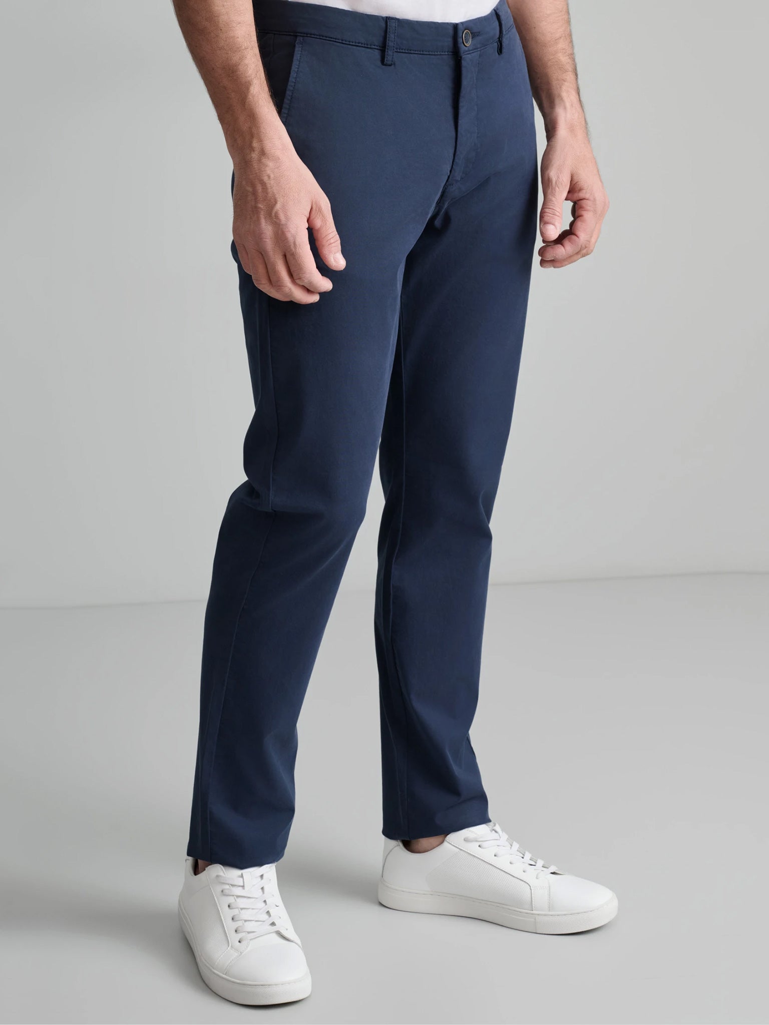 Ανδρικό παντελόνι chinos ultramarine blue 24AG.1003MFA/93.2 | 24AG.1003MFA/93.2