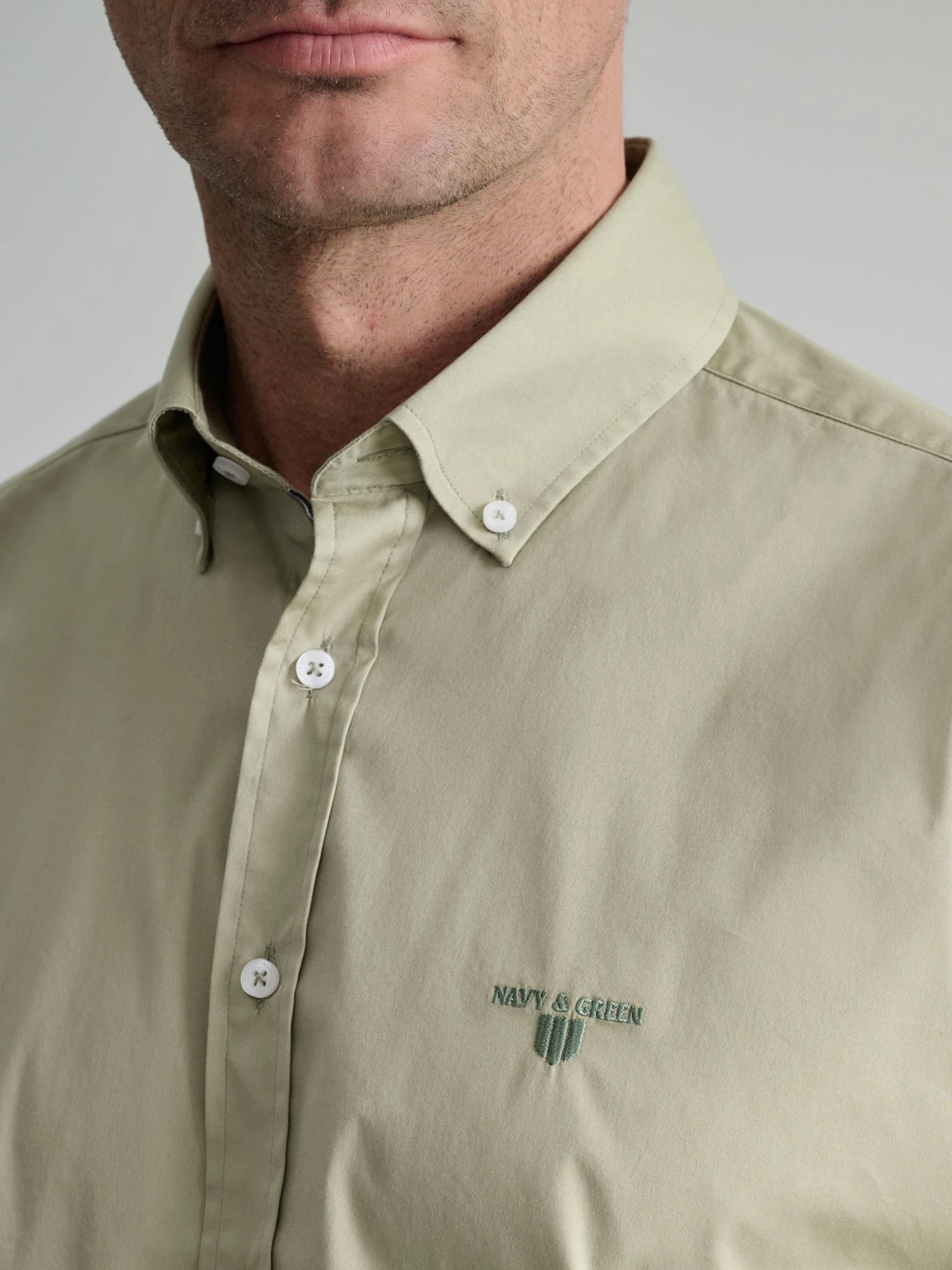 Ανδρικό πουκάμισο pale olive green 24NG.SD61/1B.6 | 24NG.SD61/1B.6