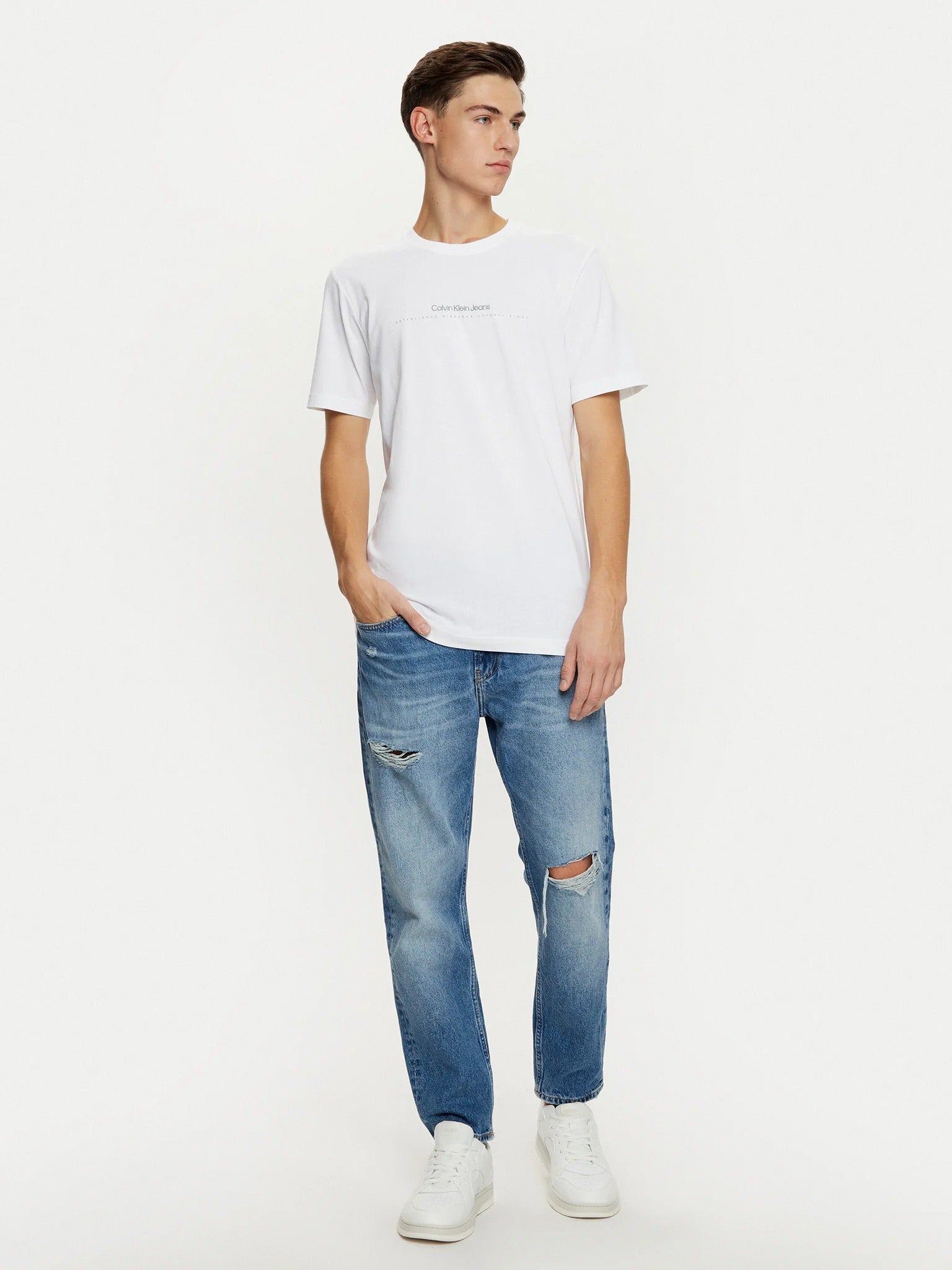 Ανδρικό t-shirt MINIMAL LOGO TEE J30J327075YAF | J30J327075YAF