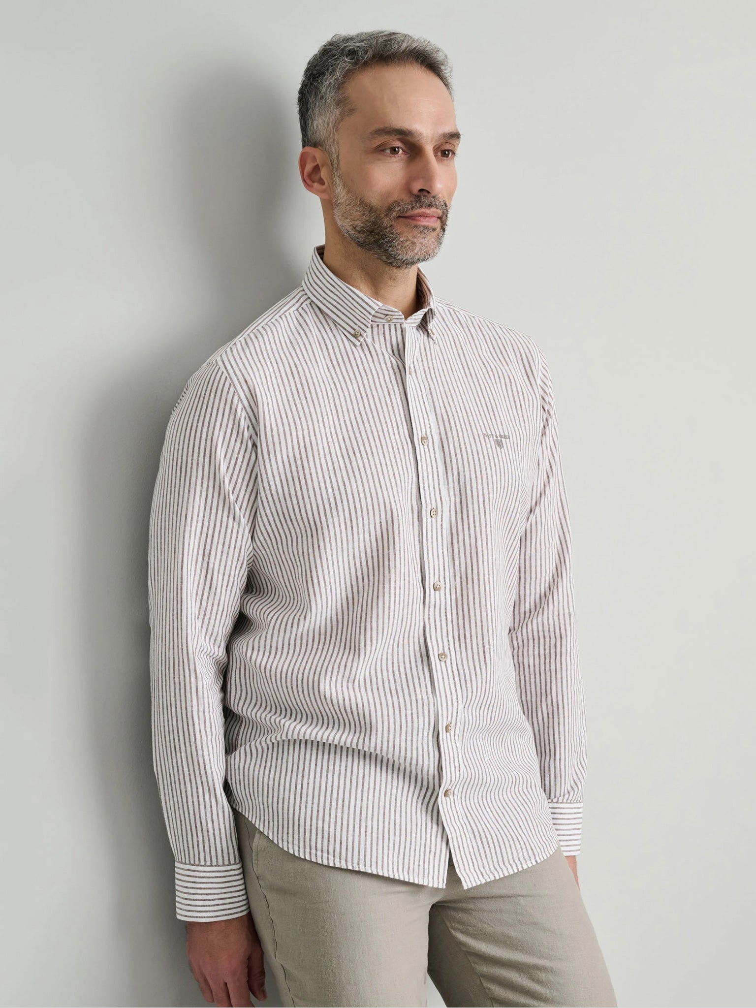 Ανδρικό πουκάμισο ριγέ white/brown 24NG.CR108/1B | 24NG.CR108/1B