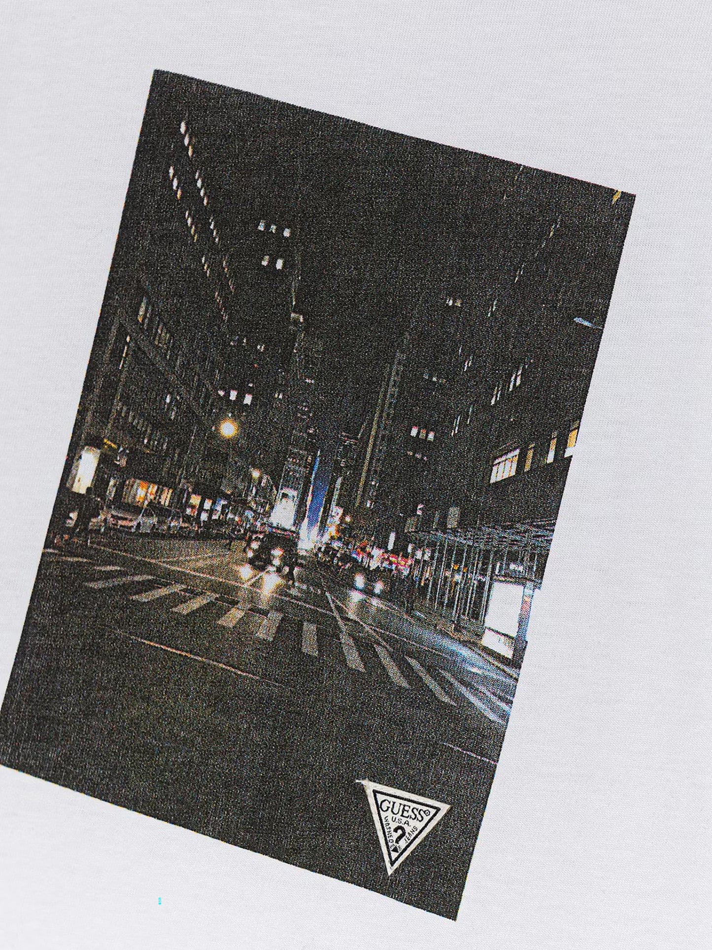 10255861-289_3.jpg