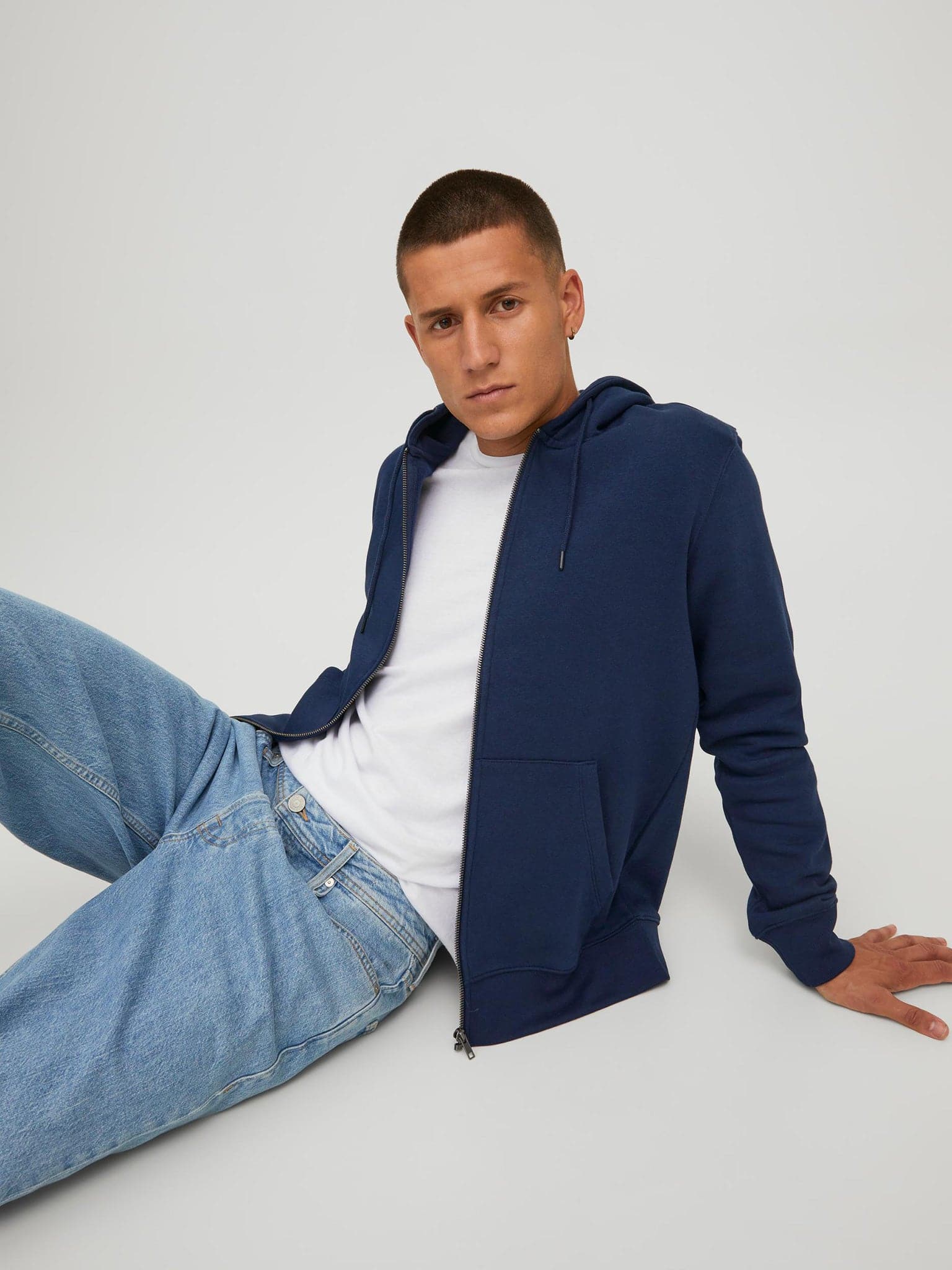 Ανδρική ζακέτα φούτερ JJESTAR BASIC SWEAT ZIP HOOD NOOS 12210830 | 12210830