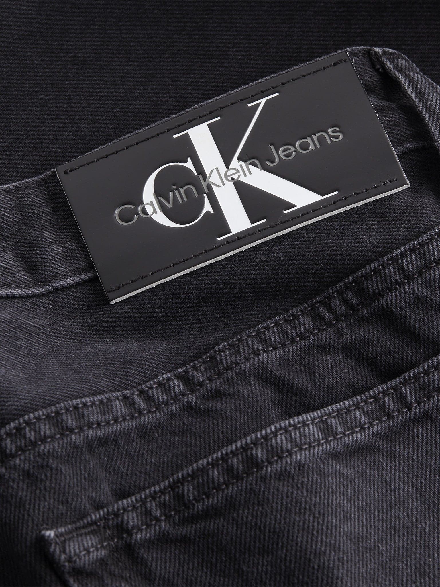 Ανδρικό παντελόνι τζιν REGULAR TAPER J30J3247131BY | J30J3247131BY