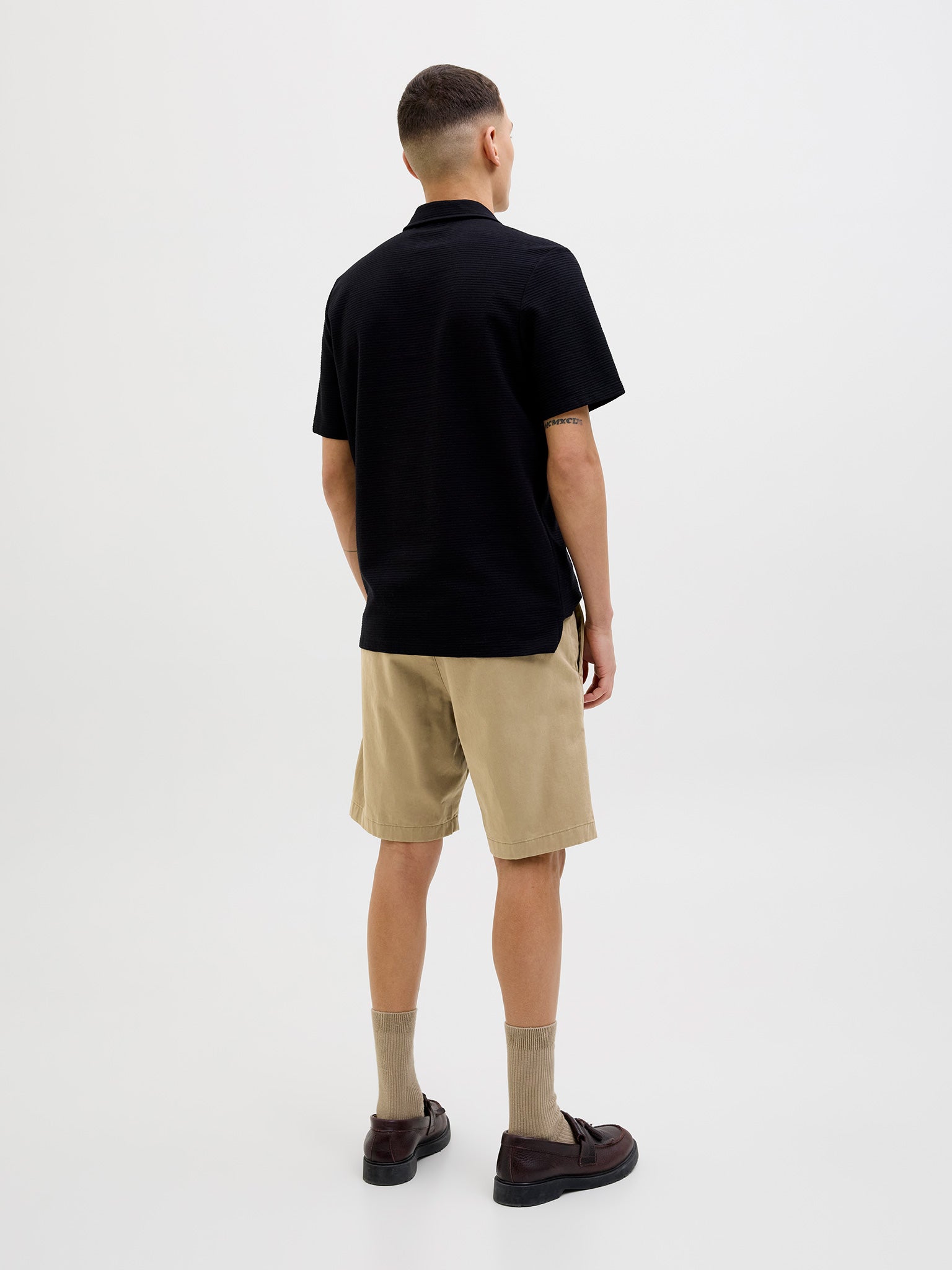 Ανδρική βερμούδα με ζώνη JPSTMARCO FRANCO CHINO SHORTS W BELT 12269368 | 12269368