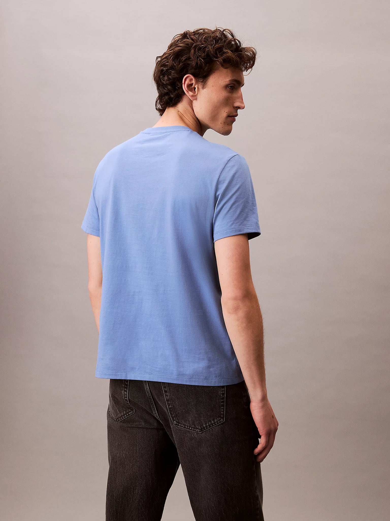 Ανδρικό t-shirt SS BADGE 30S JERSEY CLASSIC TEE LV04RC272G6PU | LV04RC272G6PU