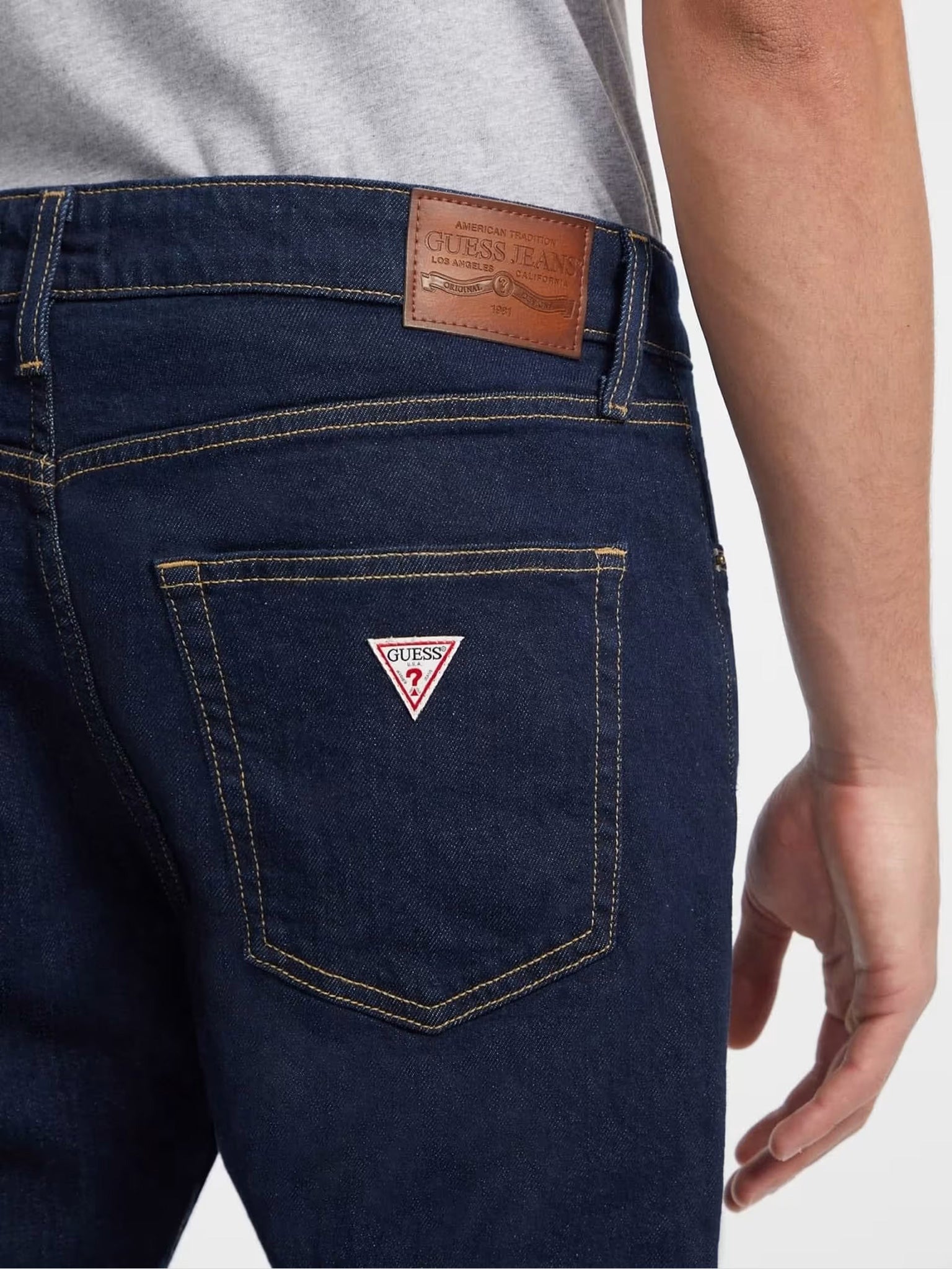 Ανδρικό παντελόνι τζιν σκούρο slim M4YA1CD5DM5V4RR | M4YA1CD5DM5V4RR