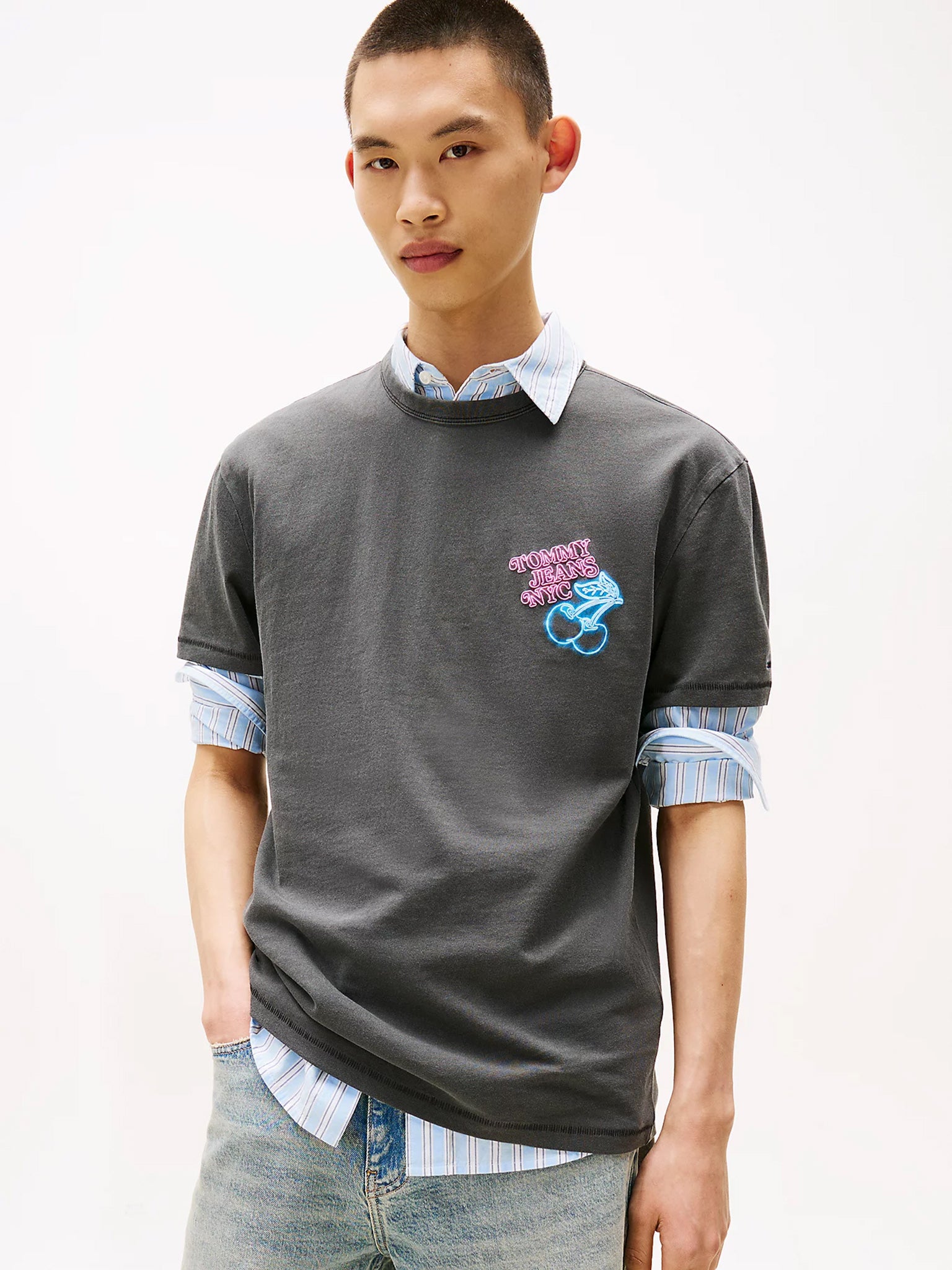 Ανδρικό t-shirt TJM REG NOVELTY FAIR TEE EXT DM0DM218290GJ | DM0DM218290GJ