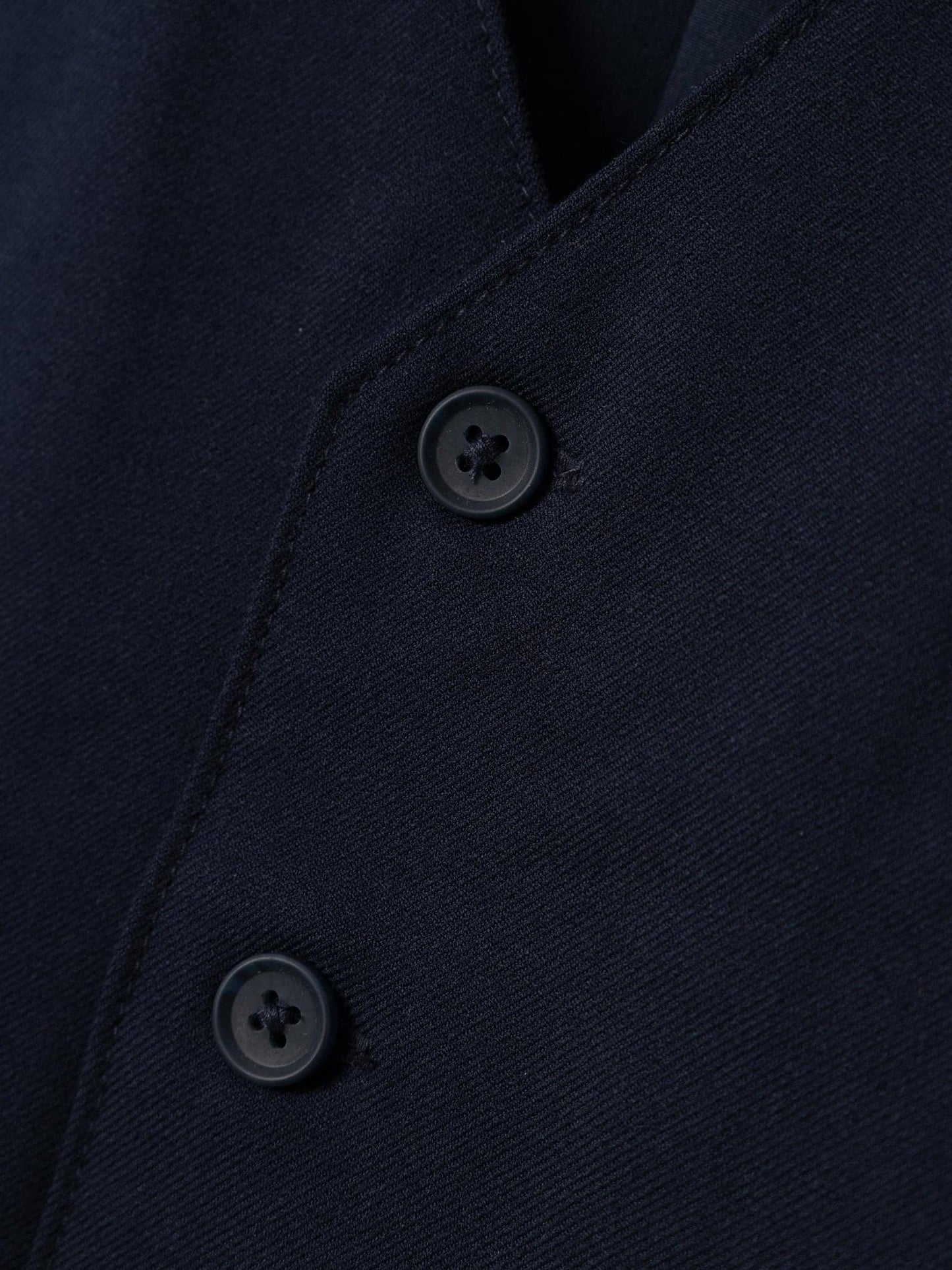 00114071-413_3.jpg