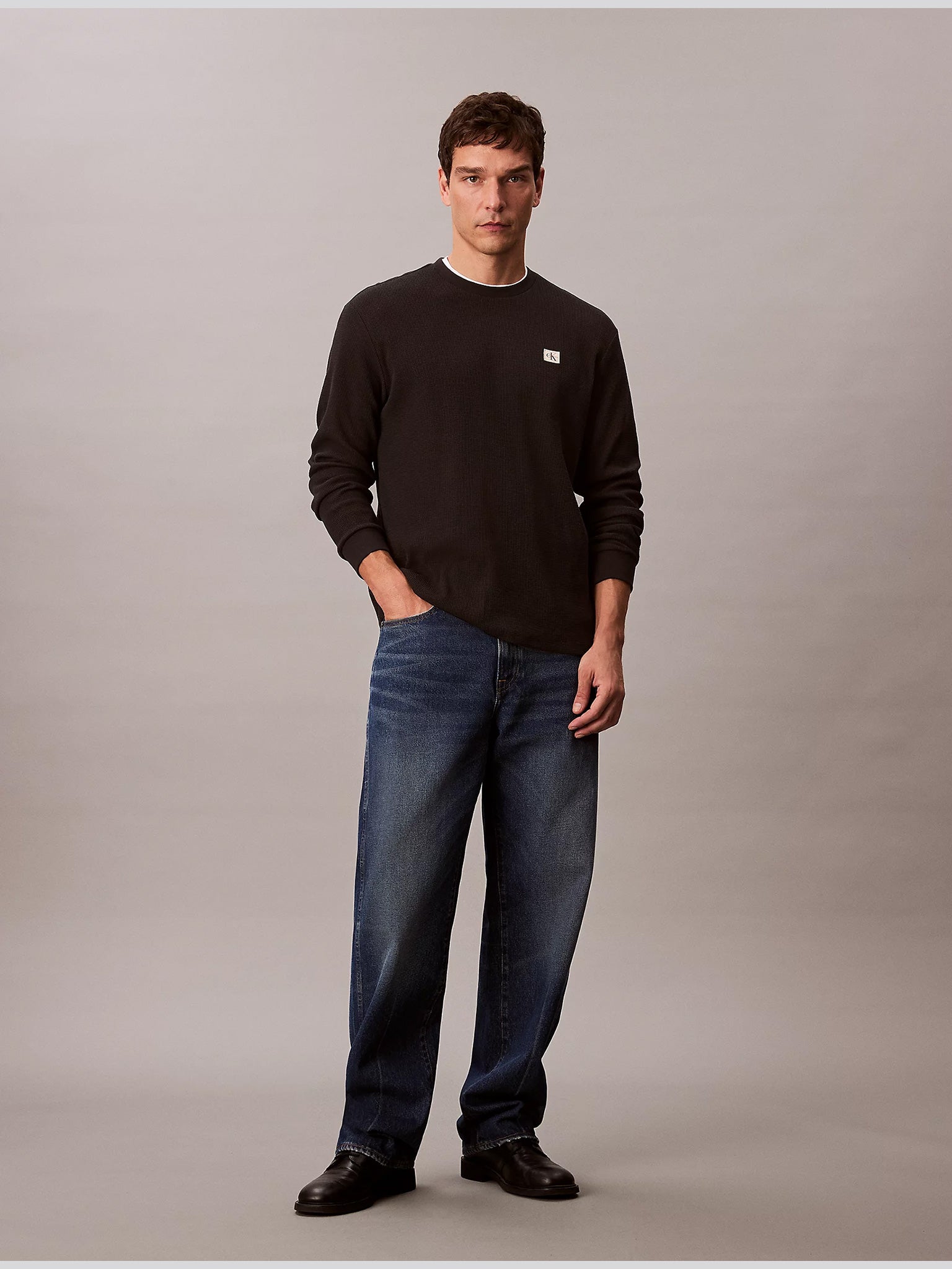 Ανδρική μπλούζα πλεκτή LS WAFFLE BADGE CREWNK TEE LV040EM217UBI | LV040EM217UBI