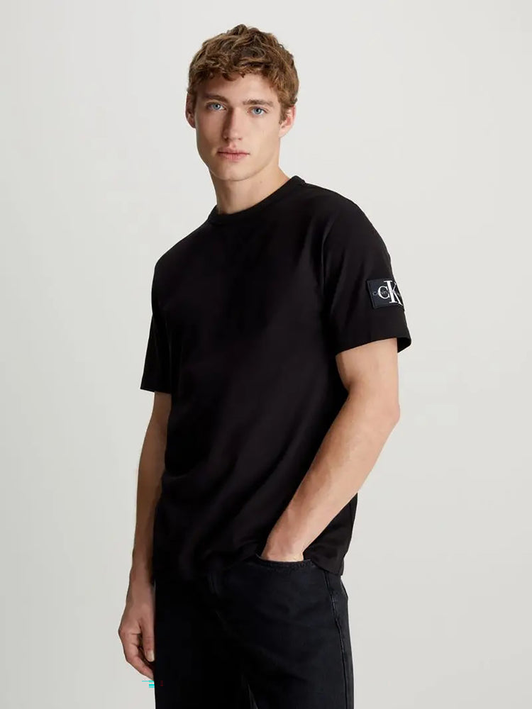 Ανδρικό t-shirt BADGE REGULAR TEE J30J323484BEH | J30J323484BEH