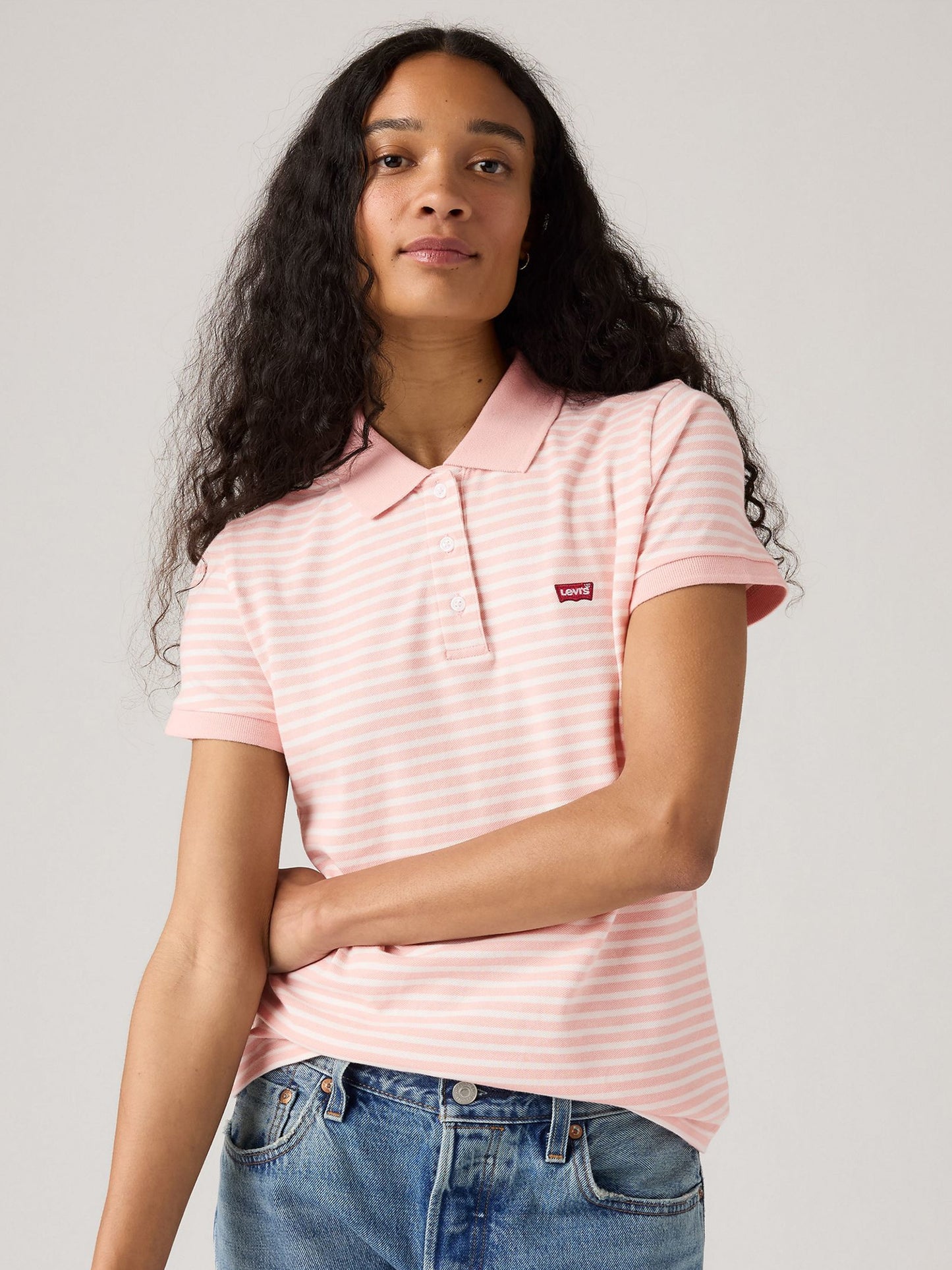 10256253-579_5.jpg