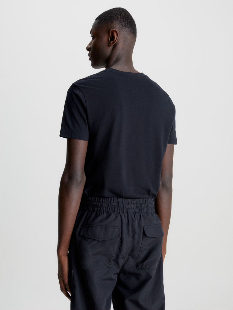 Ανδρικό t-shirt CK ESSENTIAL SLIM TEE J30J314544BAE | J30J314544BAE