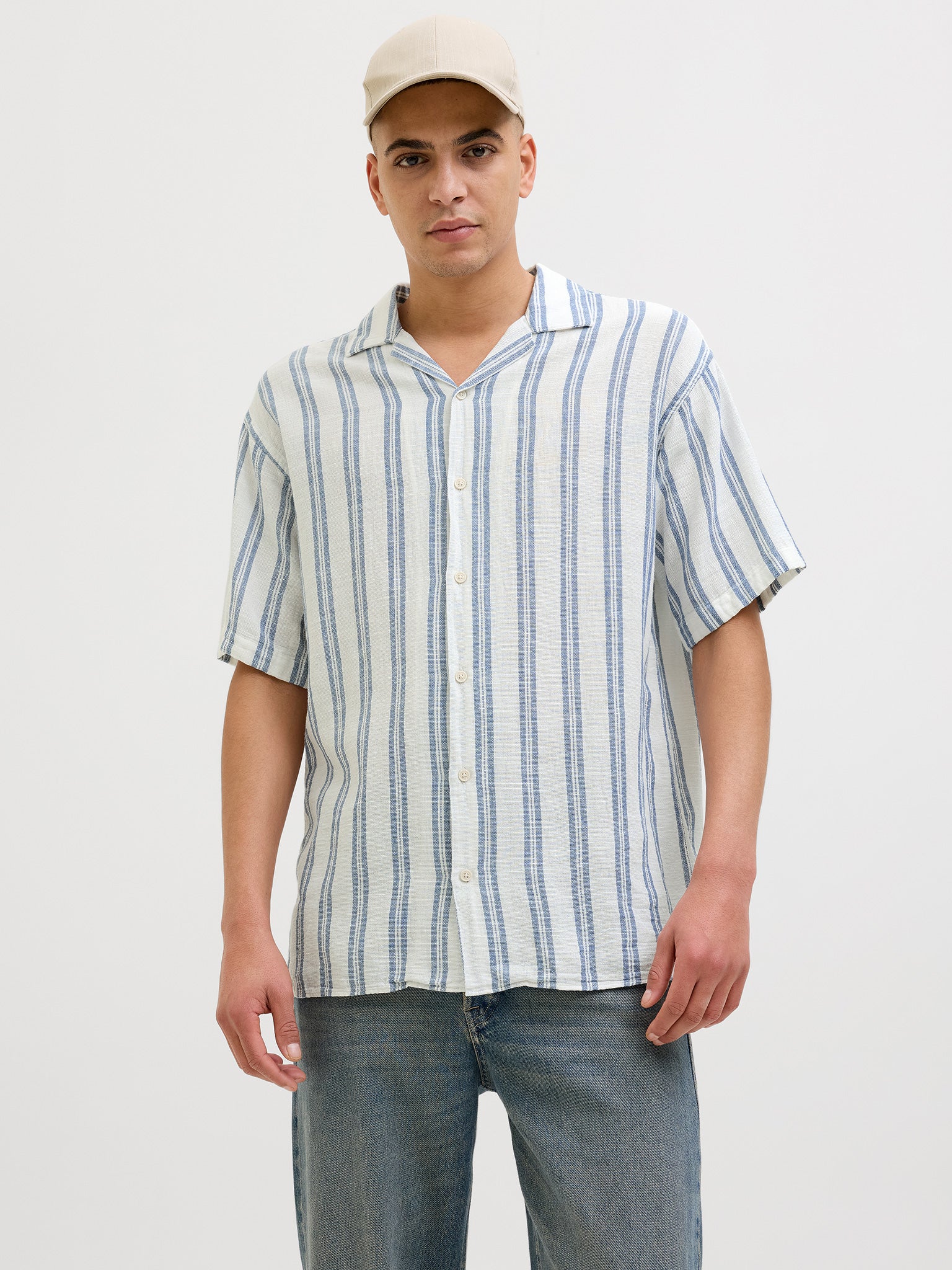 Ανδρικό πουκάμισο ριγέ JJEENZO STRIPE RESORT SHIRT 12268457 | 12268457