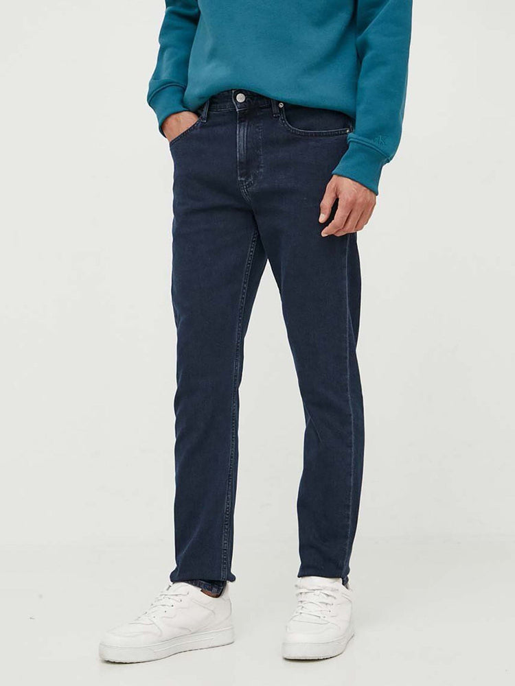 Ανδρικό παντελόνι τζιν Slim Tapered Jeans J30J3238531BJ | J30J3238531BJ