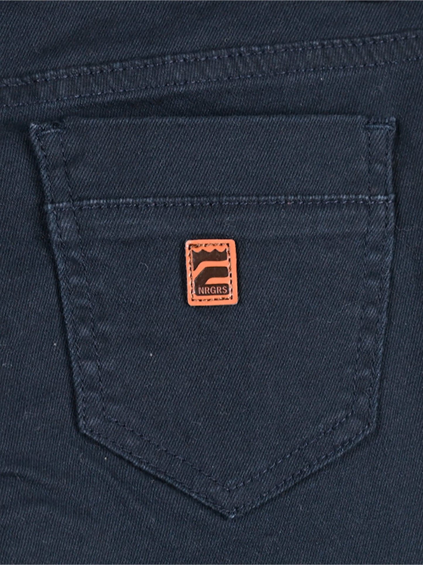 00113358-413_3.jpg