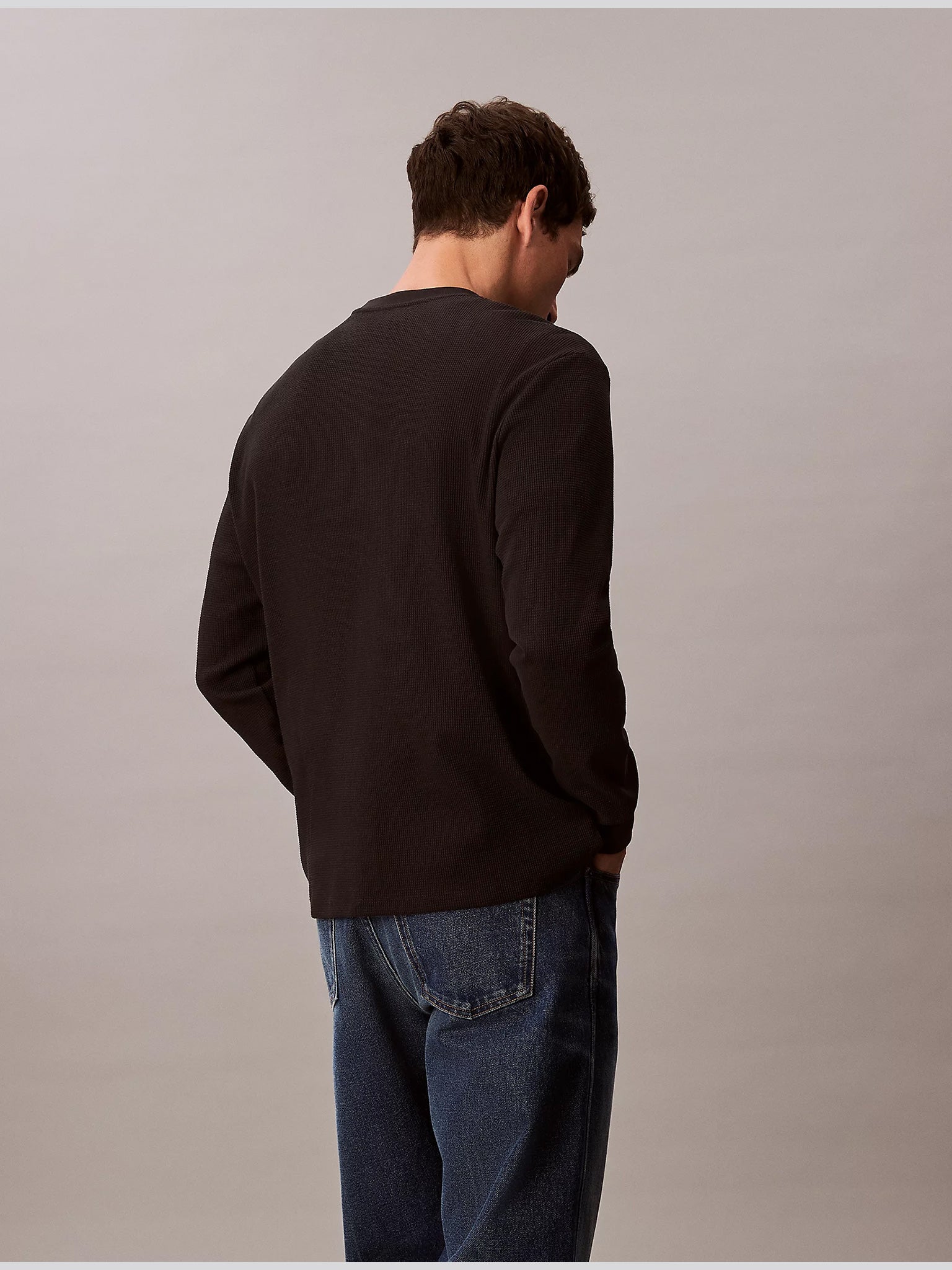 Ανδρική μπλούζα πλεκτή LS WAFFLE BADGE CREWNK TEE LV040EM217UBI | LV040EM217UBI