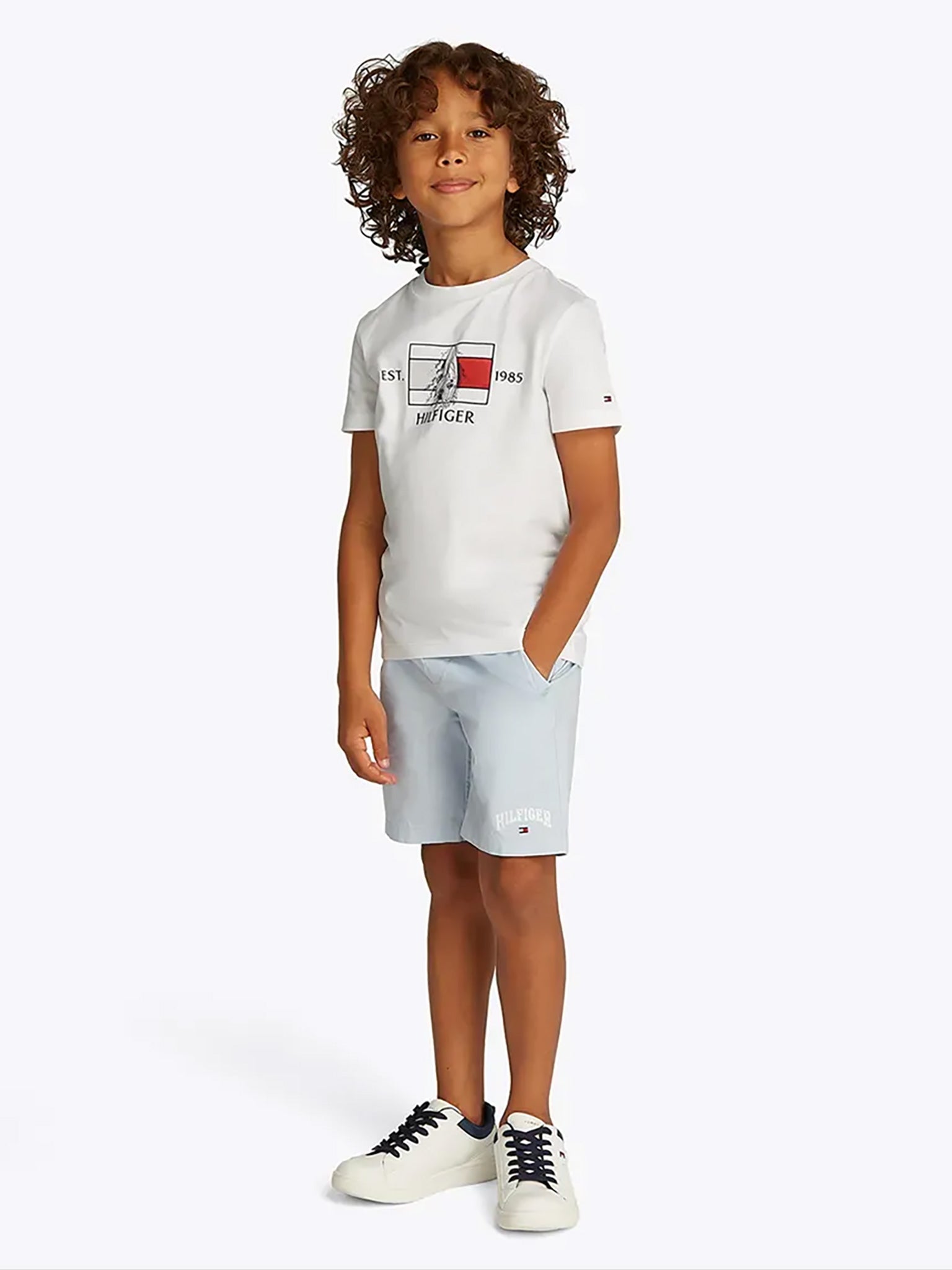 Παιδική μπλούζα μακό HILFGER FLAG YACHT APPLIQUE TEE KB0KB09530YBR | KB0KB09530YBR