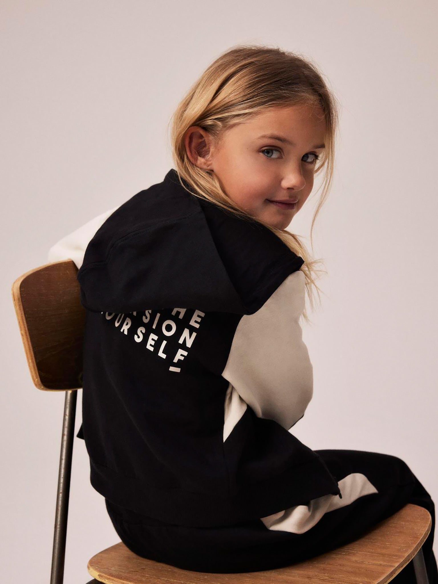 Εφηβικό παντελόνι φόρμας NKFNOLAYLA NREG SWEAT PANT 13233212 | 13233212