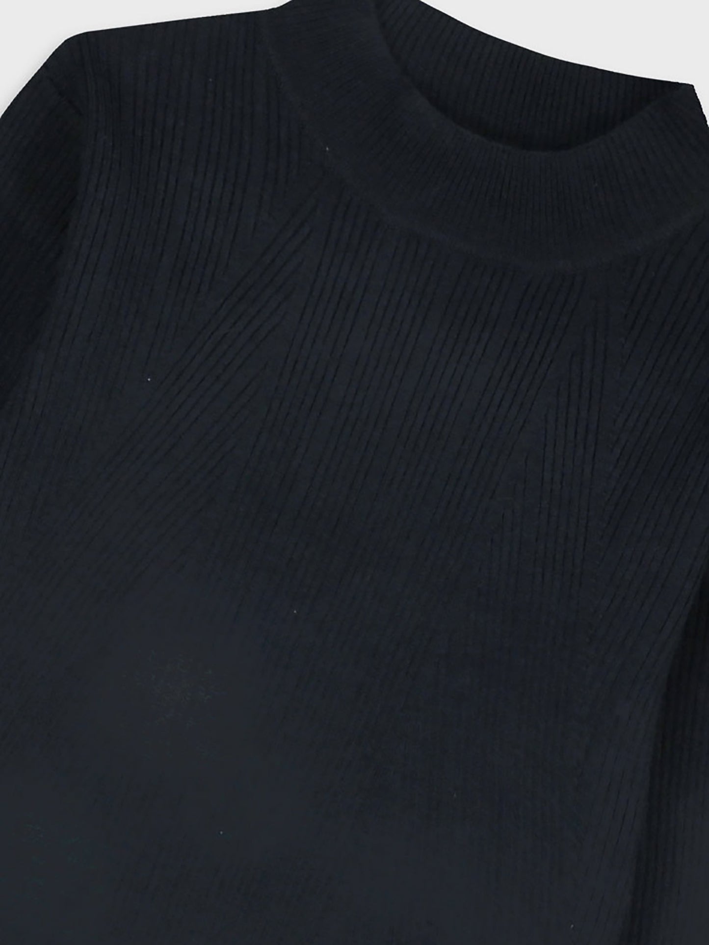 10256687-330_3.jpg