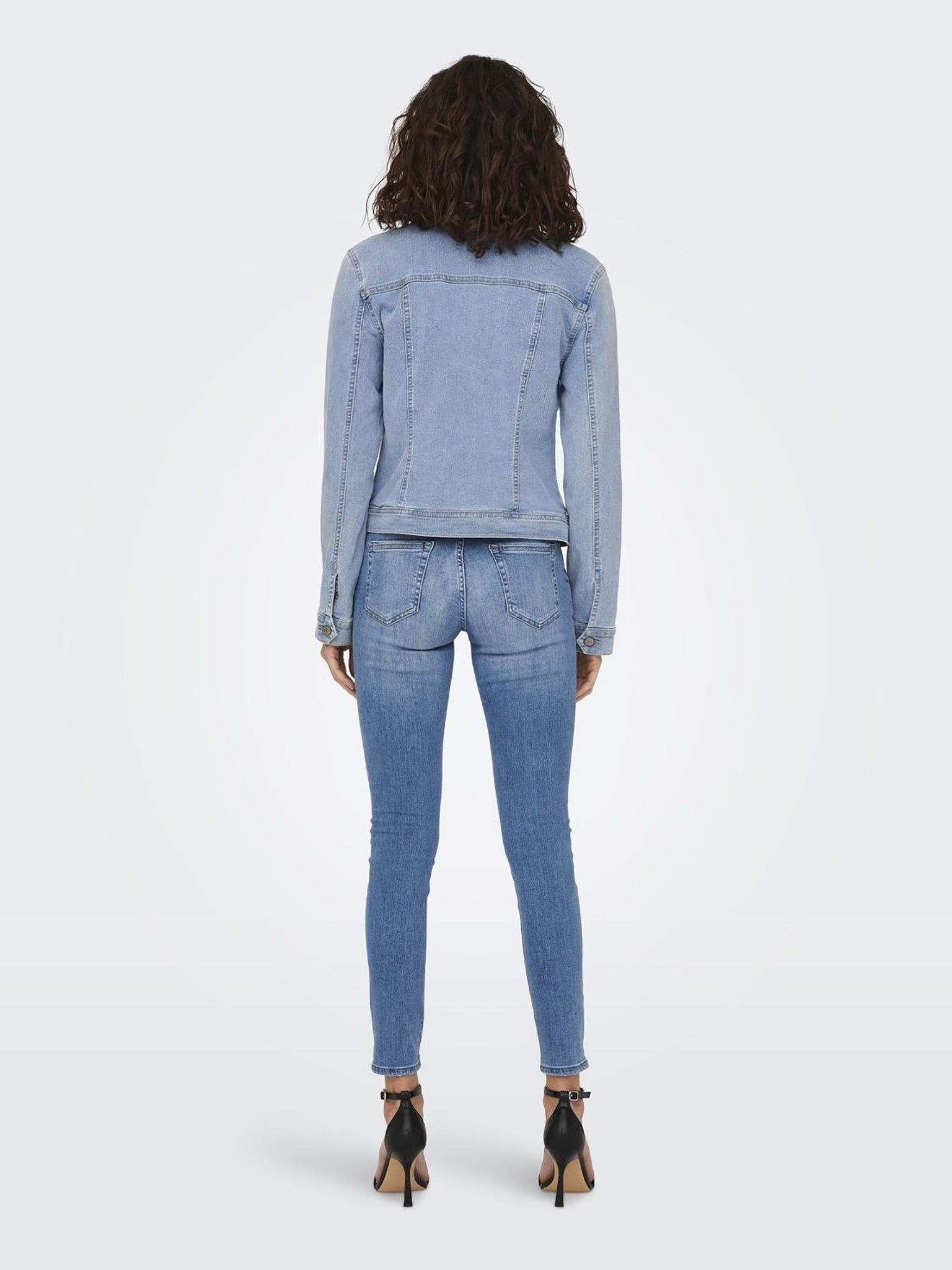 Γυναικείο τζάκετ τζιν ανοιχτό ONLWONDER DNM JACKET NOOS 15243147 | 15243147