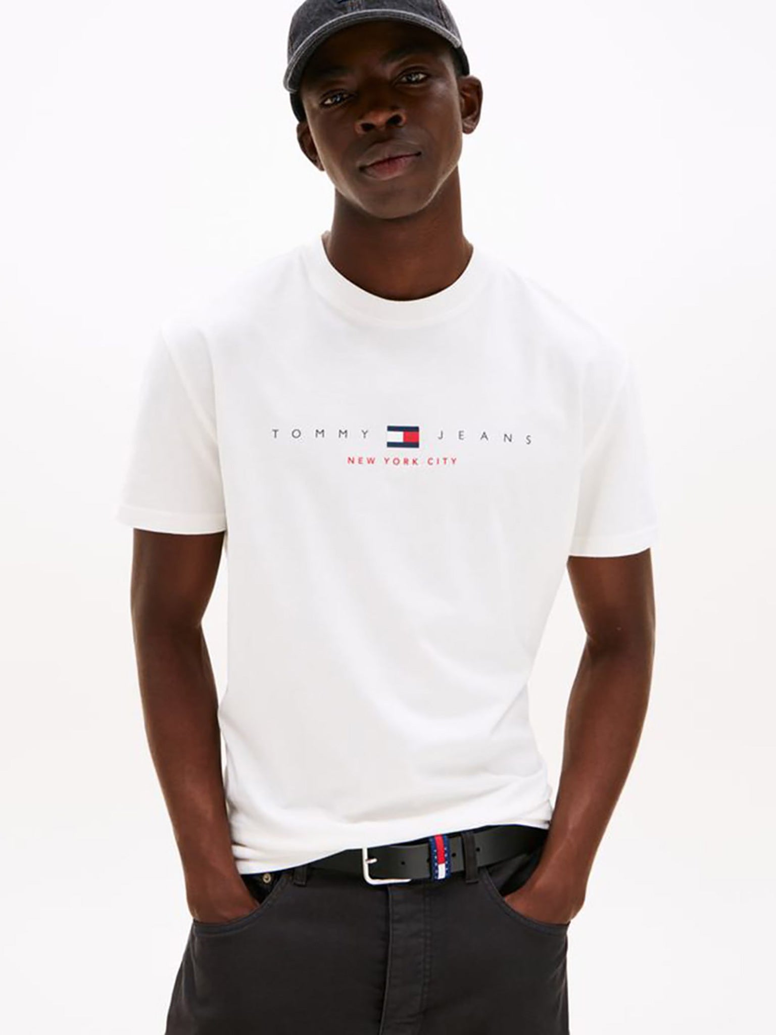 Ανδρικό t-shirt TJM REG FLAG LINEAR SS TEE EXT DM0DM21911YBL | DM0DM21911YBL