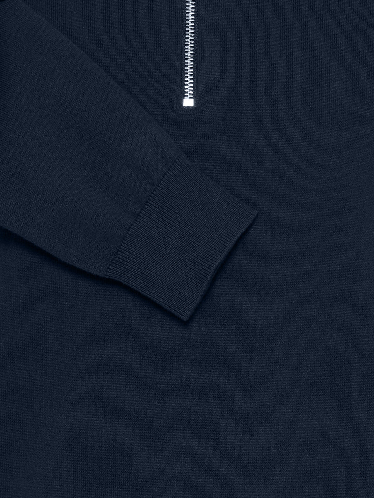 10256914-413_3.jpg